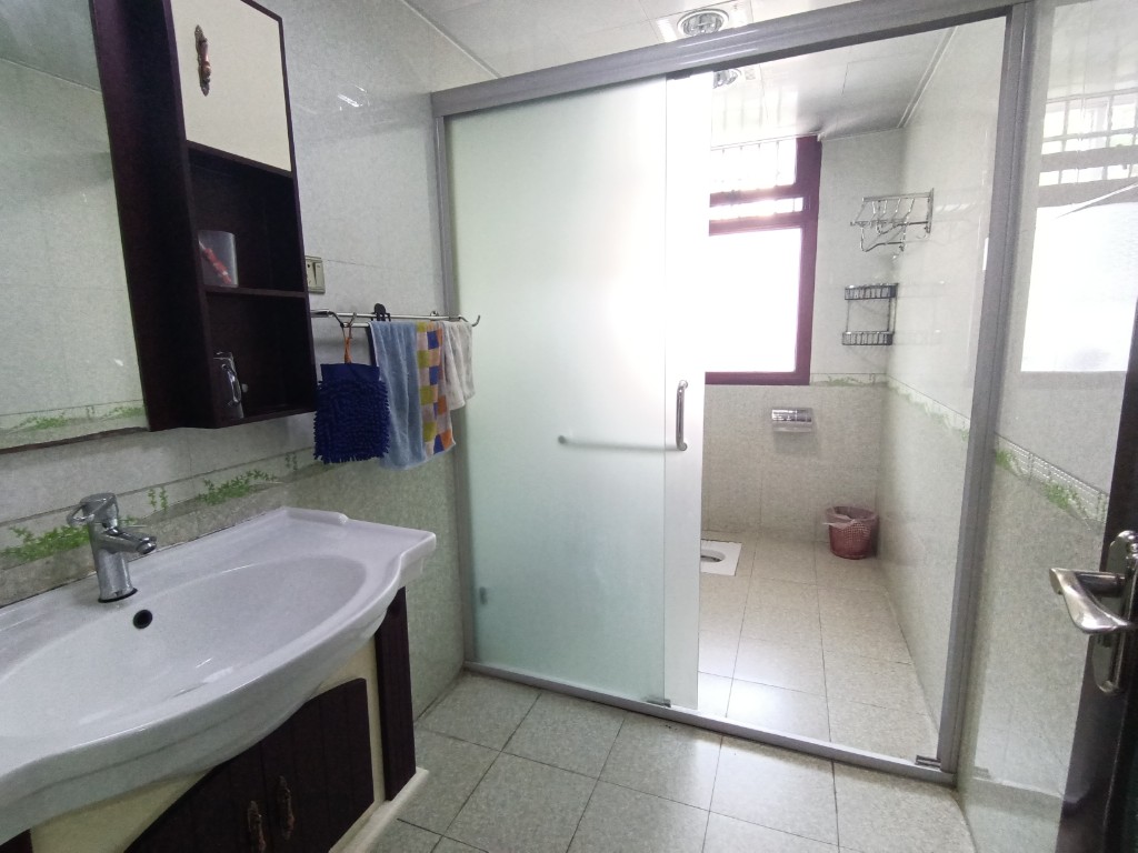 地税新村 3室2厅2卫 80.8万 地税新村 3室2厅2卫 80.8万客厅