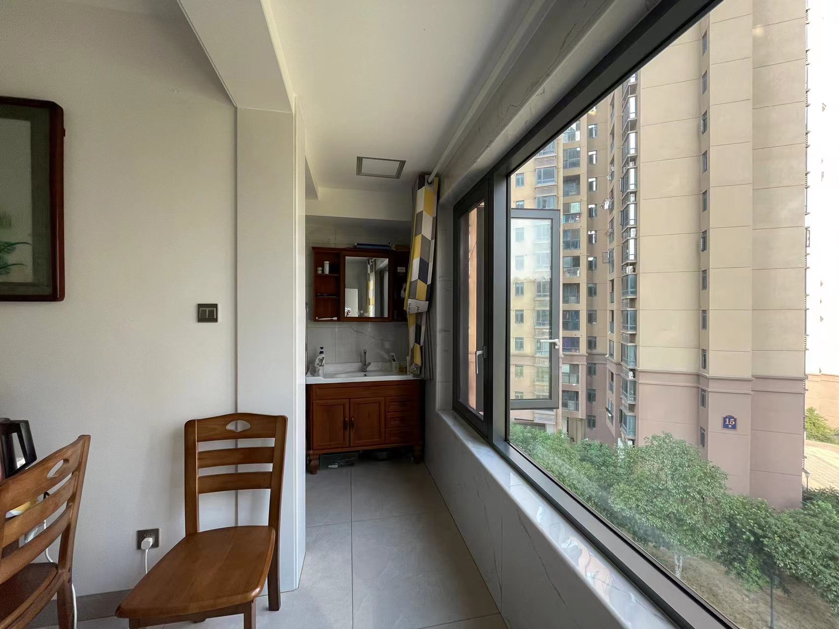 城市公园 4室2厅2卫 80.0万 城市公园 4室2厅2卫 80.0万客厅