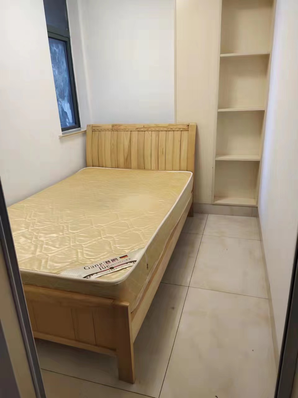 上善国际(翰林府) 3室2厅2卫 47.5万 上善国际(翰林府) 3室2厅2卫 47.5万客厅