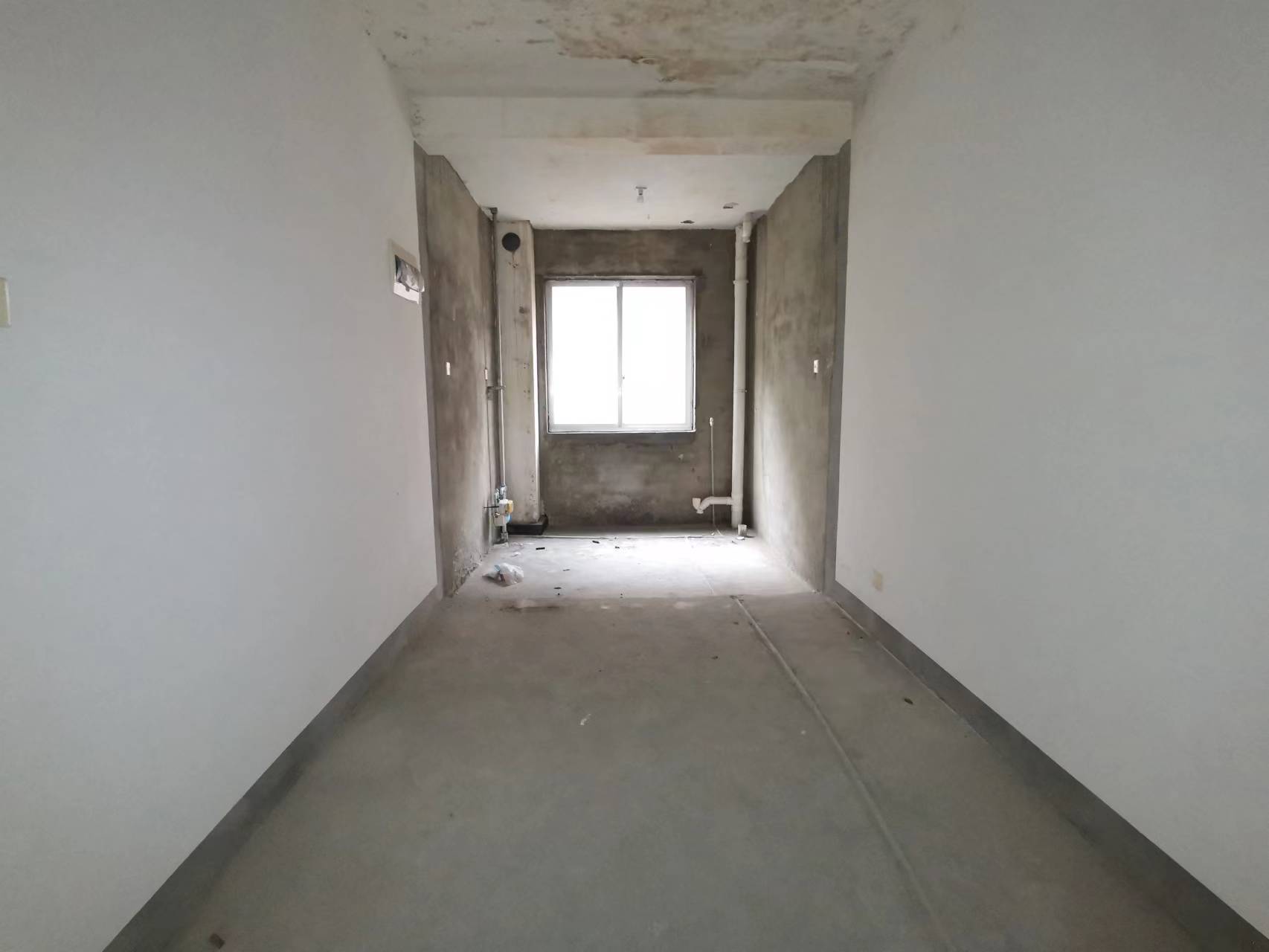 兴湖家园 2室2厅1卫 39.8万 兴湖家园 2室2厅1卫 39.8万客厅