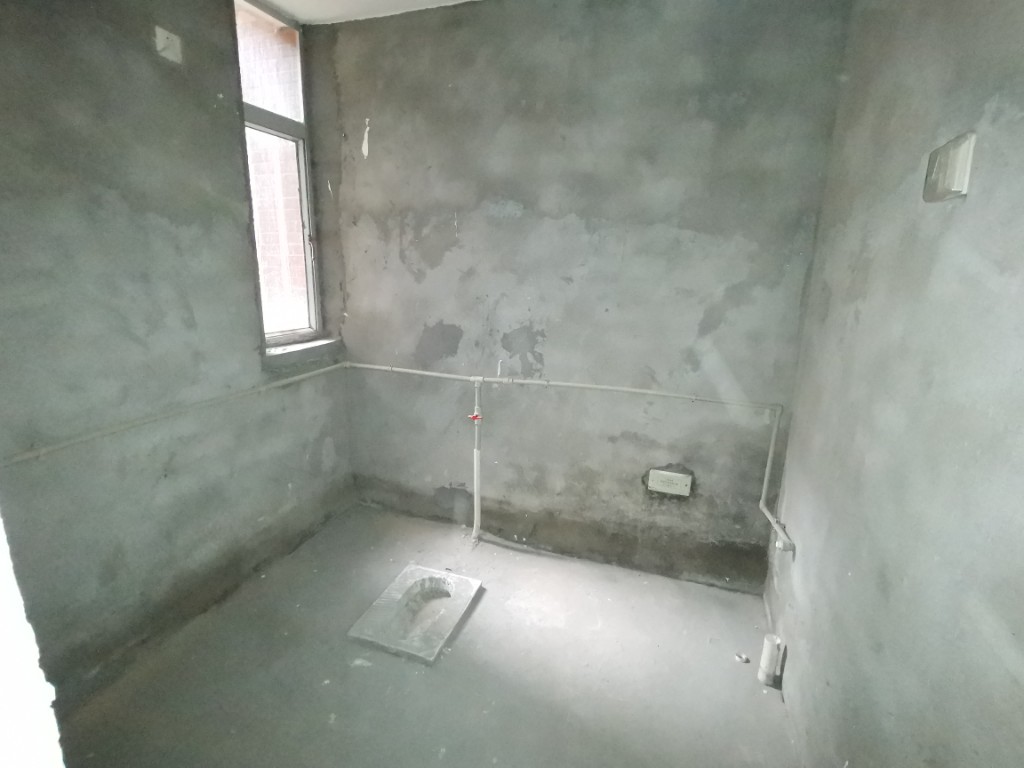 兴湖家园 2室2厅1卫 39.8万 兴湖家园 2室2厅1卫 39.8万客厅