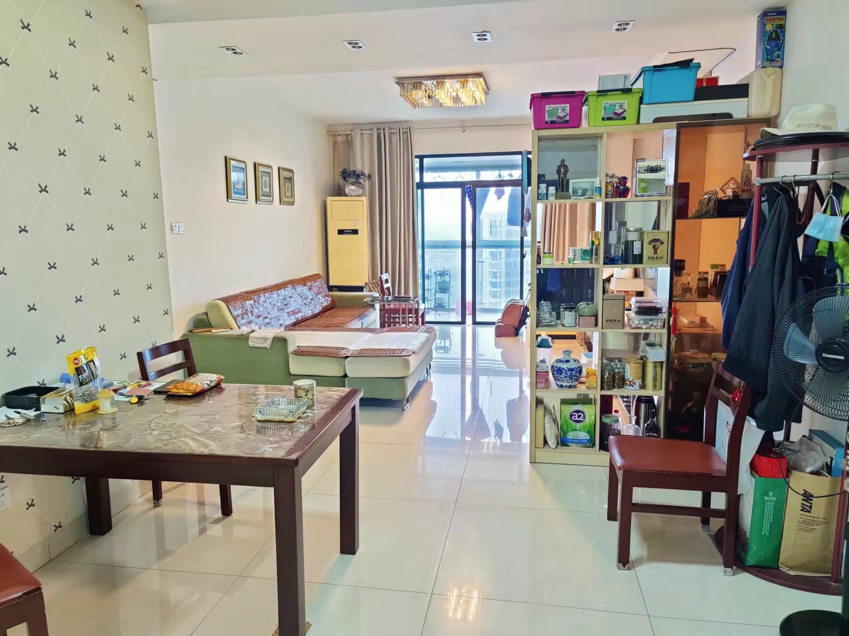 山水国际  2室2厅1卫    70.0万 山水国际  2室2厅1卫    70.0万客厅