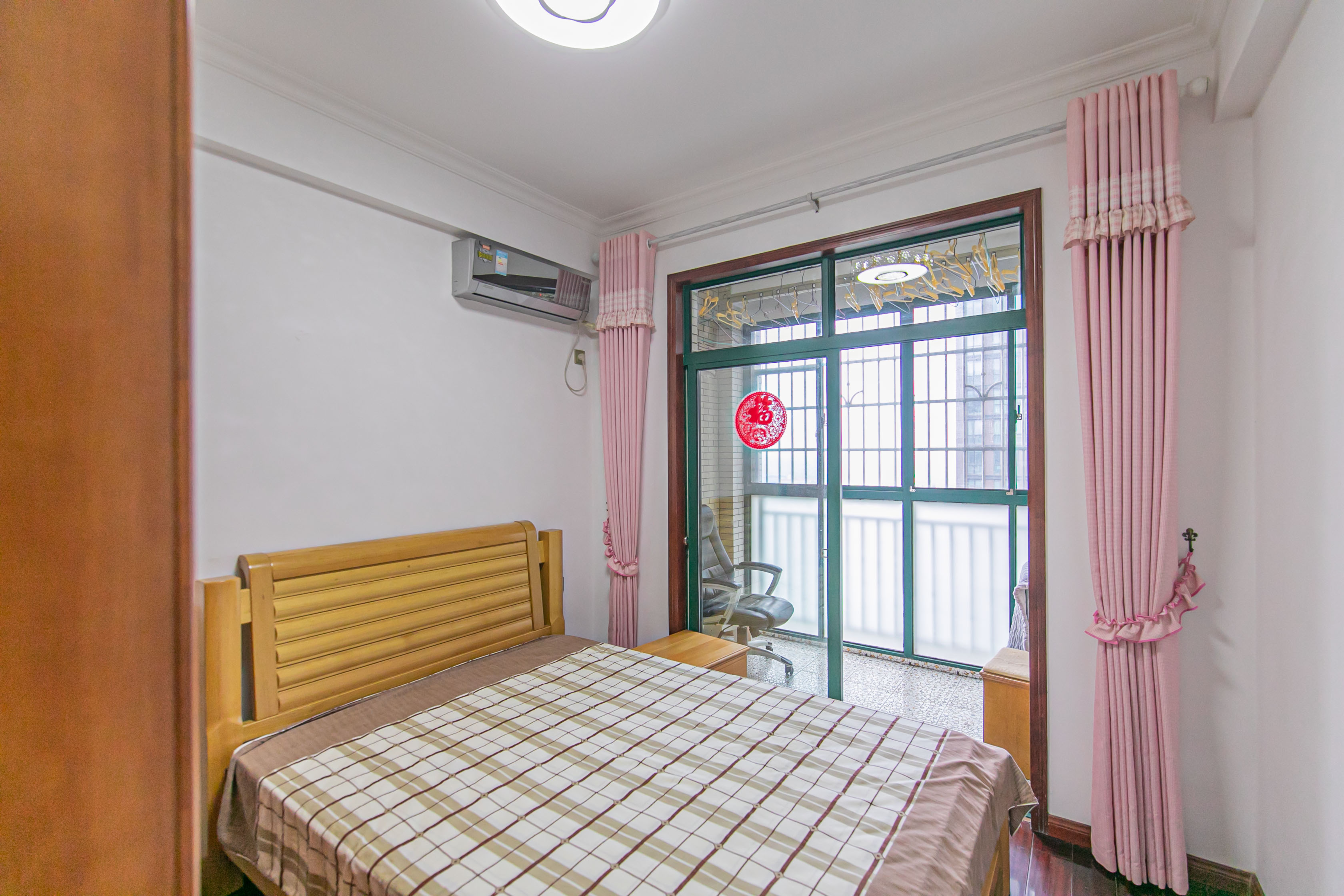 松雅湖畔 3室2厅2卫 103.8万 松雅湖畔 3室2厅2卫 103.8万卧室