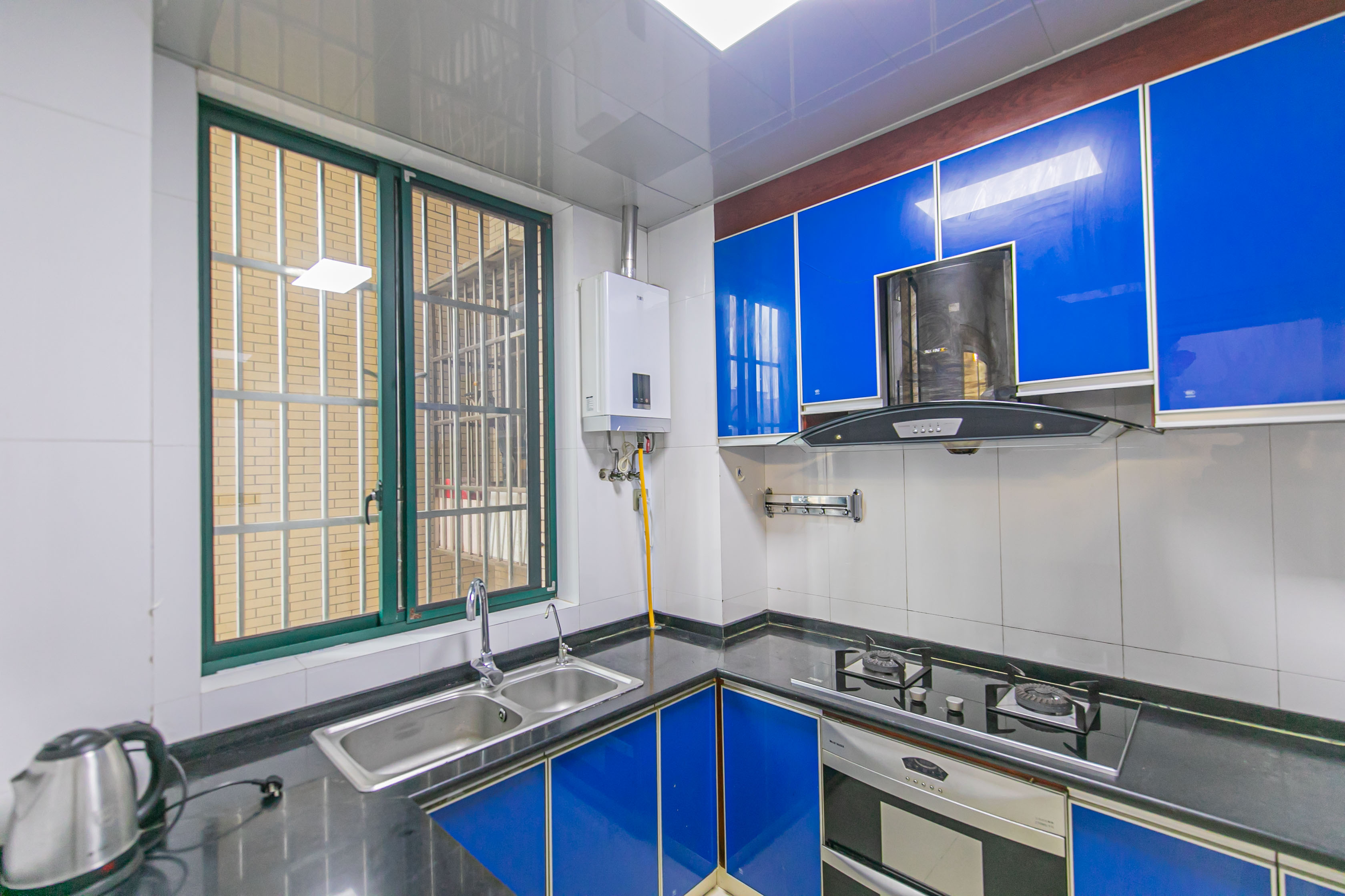 松雅湖畔  3室2厅2卫    103.8万厨房