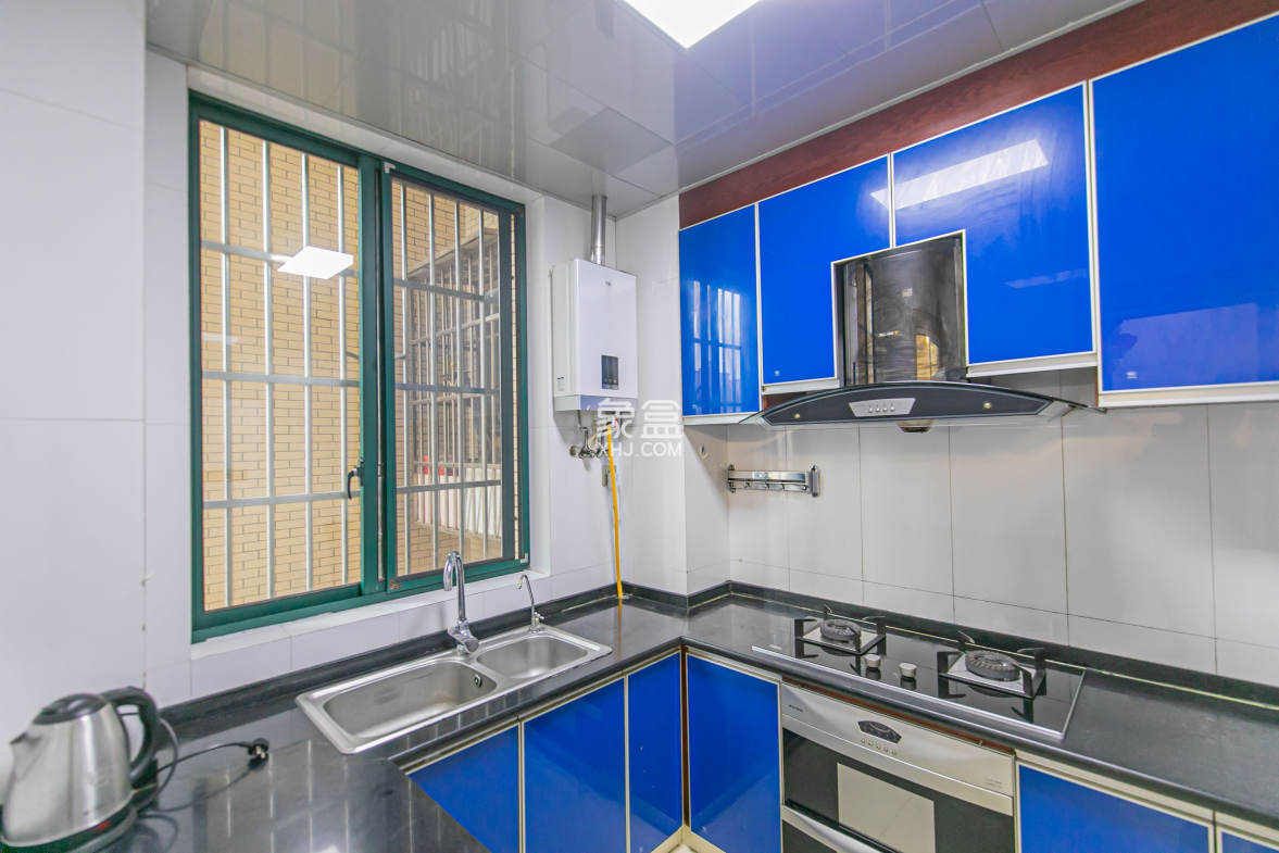 松雅湖畔 3室2厅2卫 103.8万 松雅湖畔 3室2厅2卫 103.8万厨房