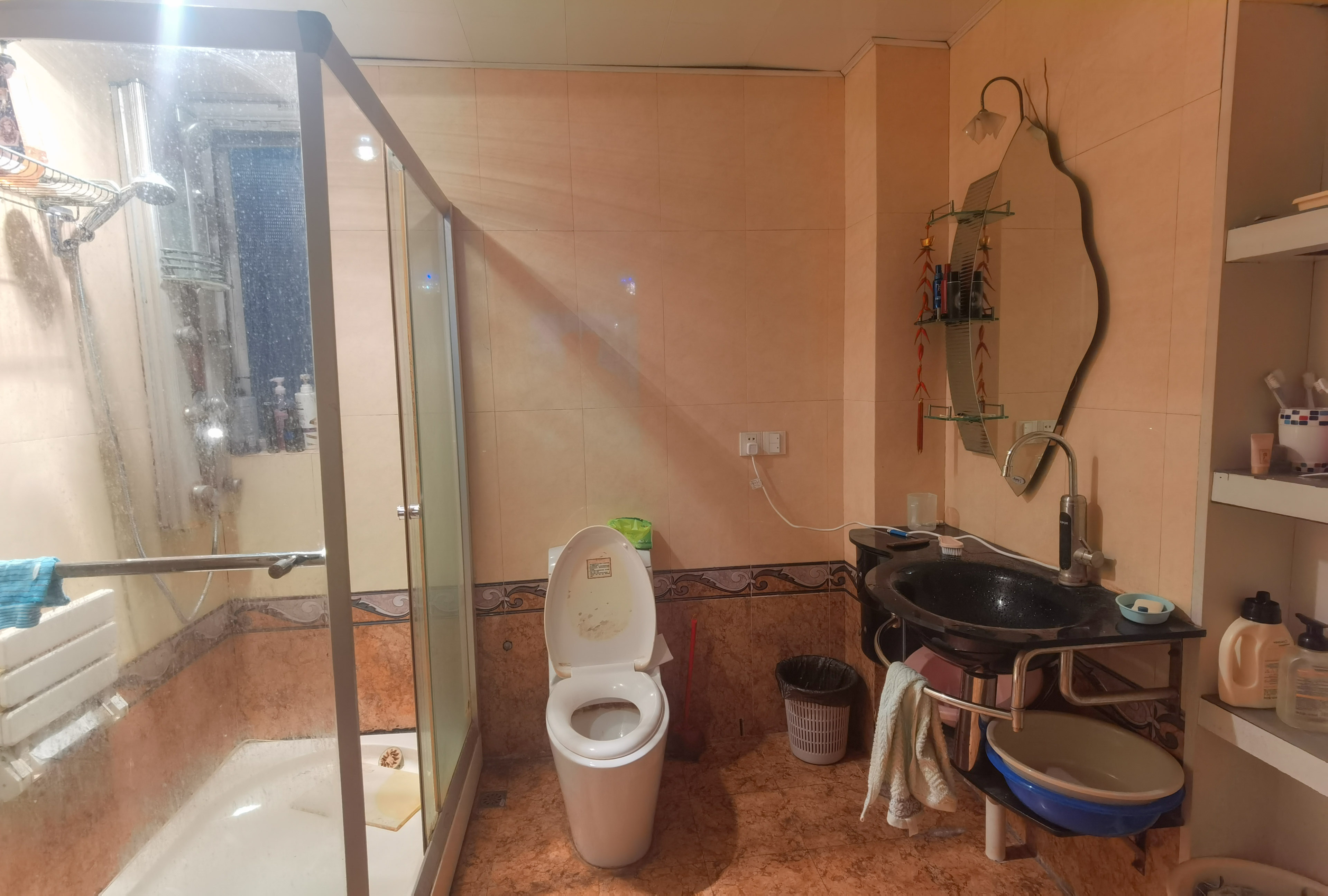 湘银二期世纪花园 3室2厅2卫 82.8万 湘银二期世纪花园 3室2厅2卫 82.8万客厅