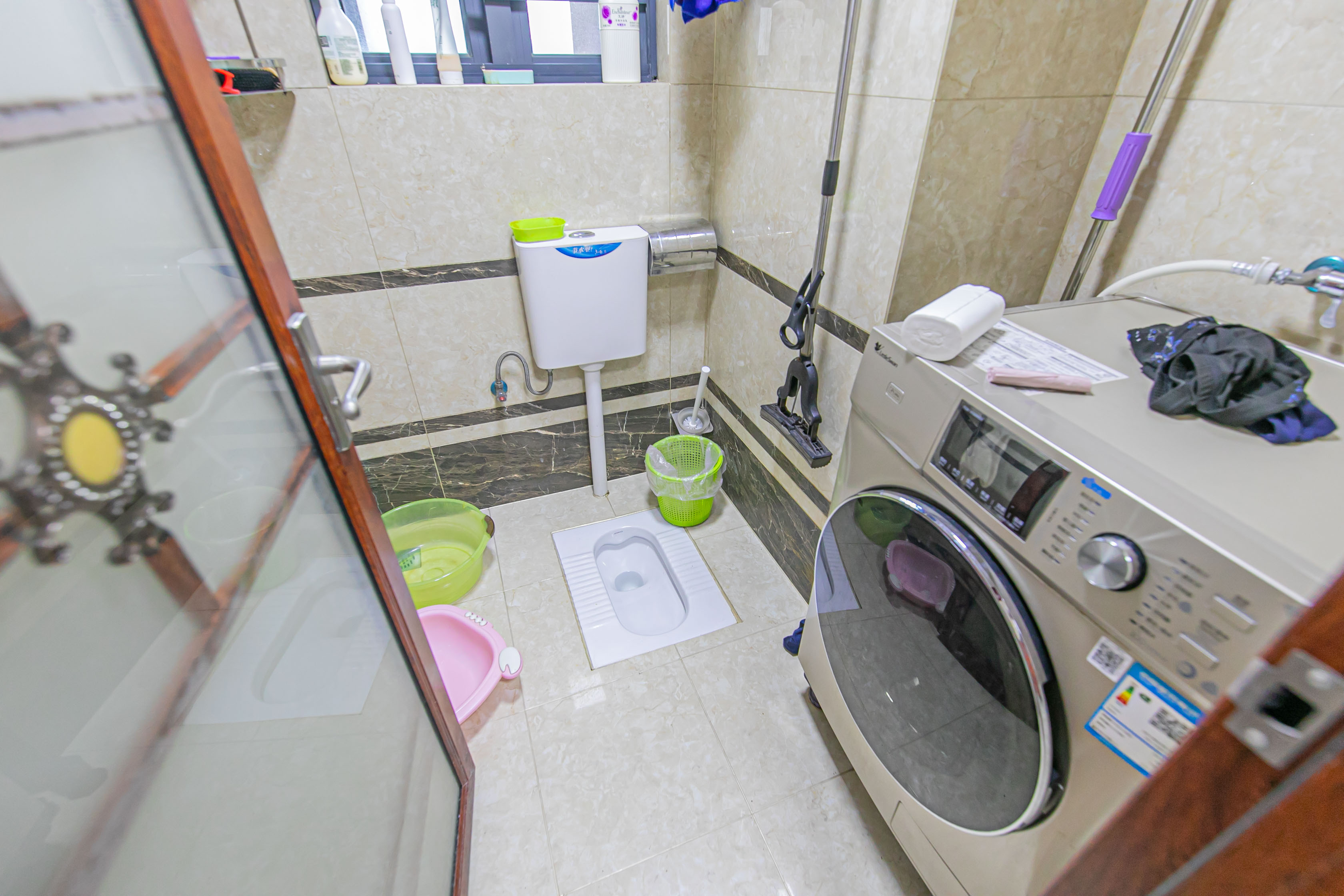 碧桂园威尼斯城  3室2厅2卫   125.00万卫生间