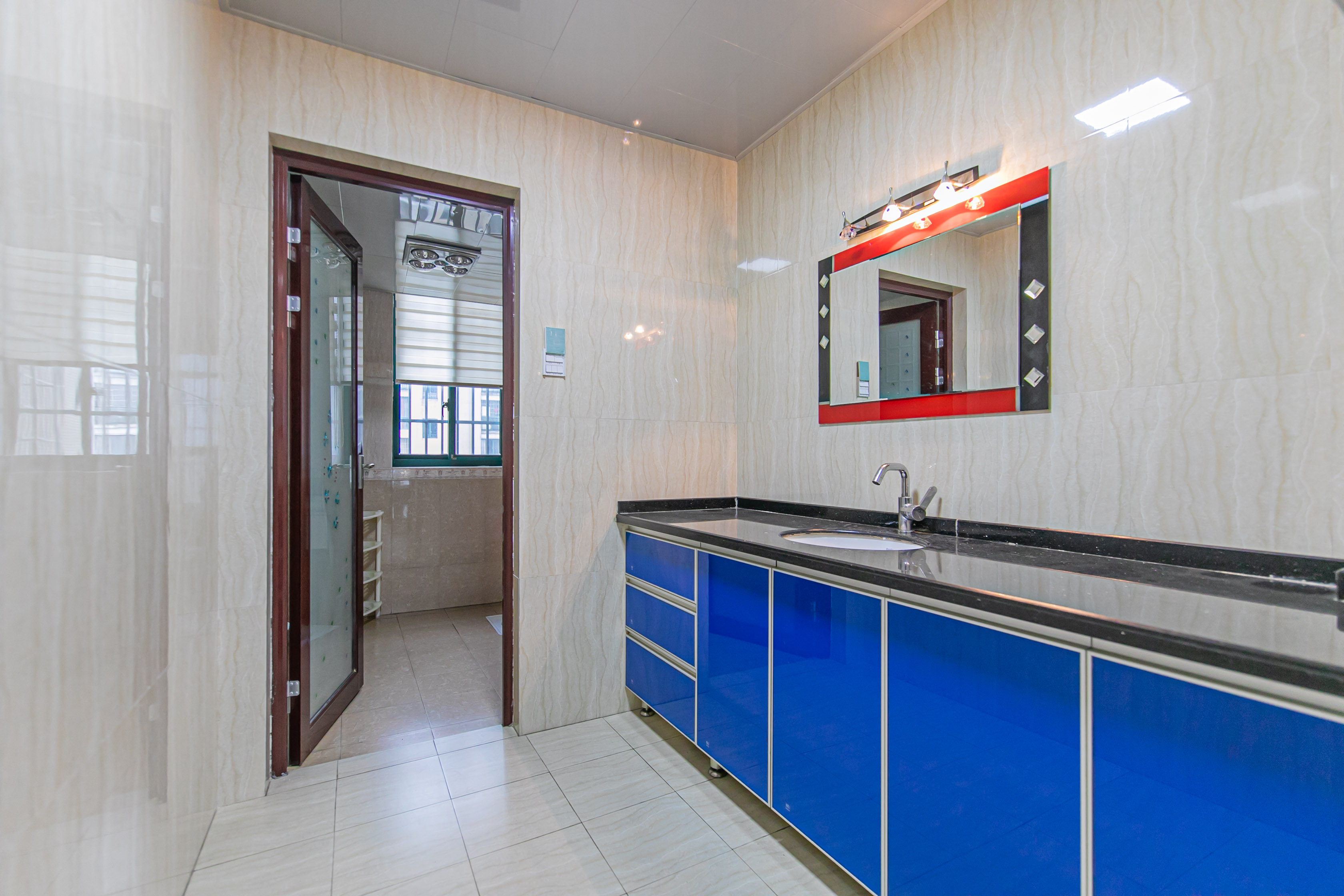 松雅湖畔 3室2厅2卫 103.8万 松雅湖畔 3室2厅2卫 103.8万卫生间