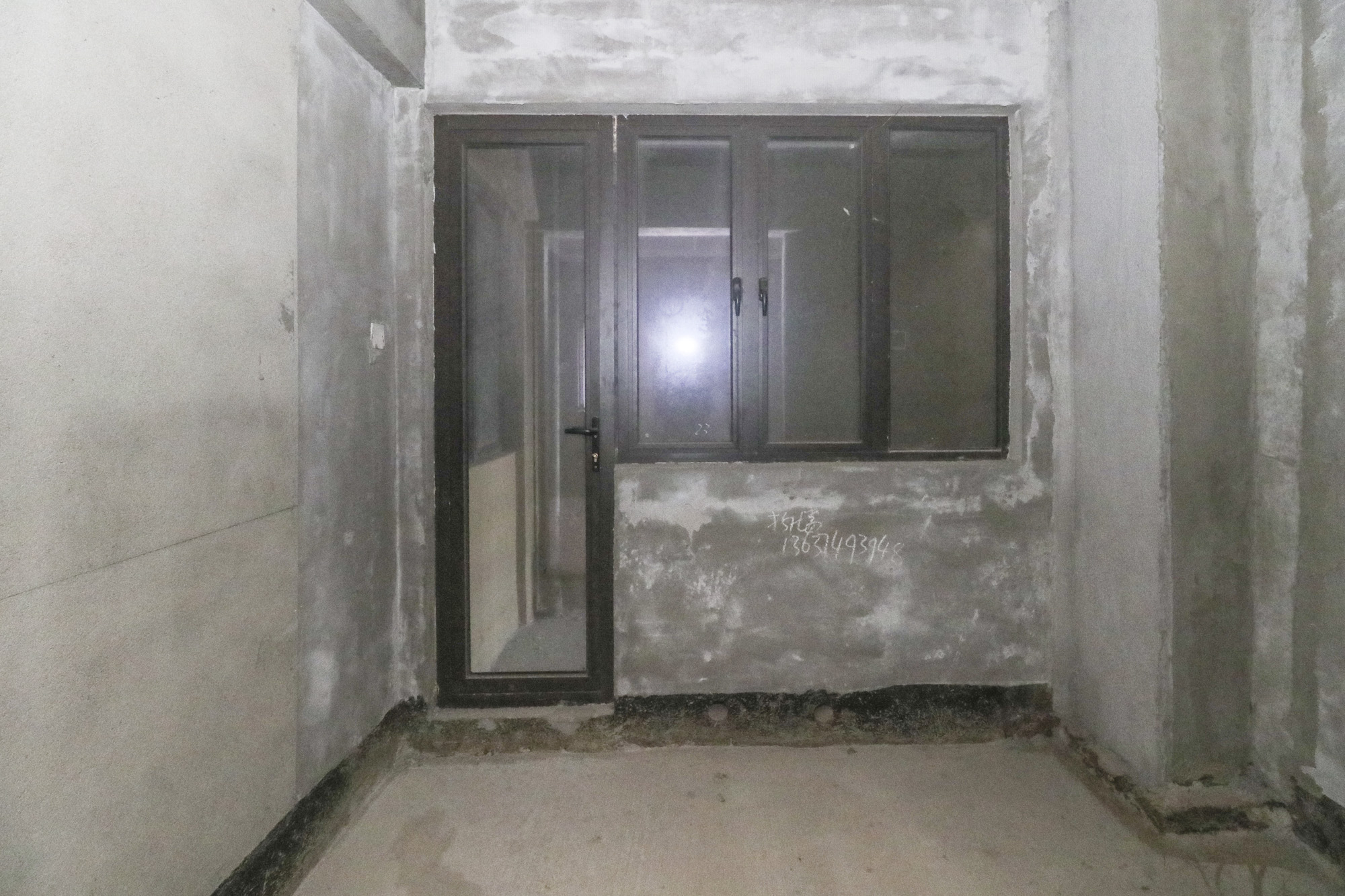 光明E城  2室2厅1卫    86.0万其他