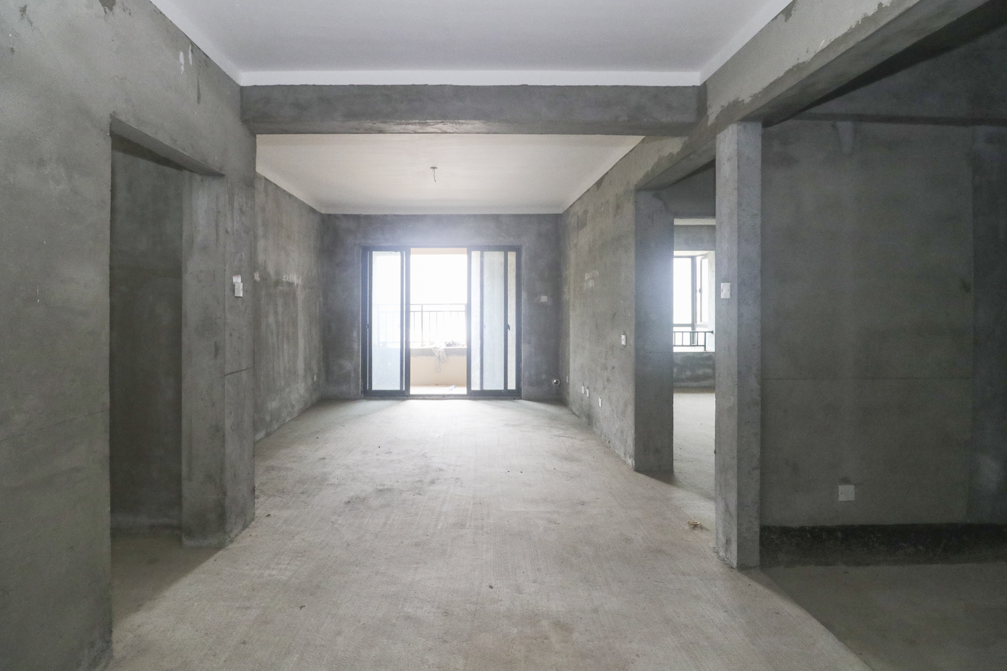 光明E城  2室2厅1卫    86.0万其他