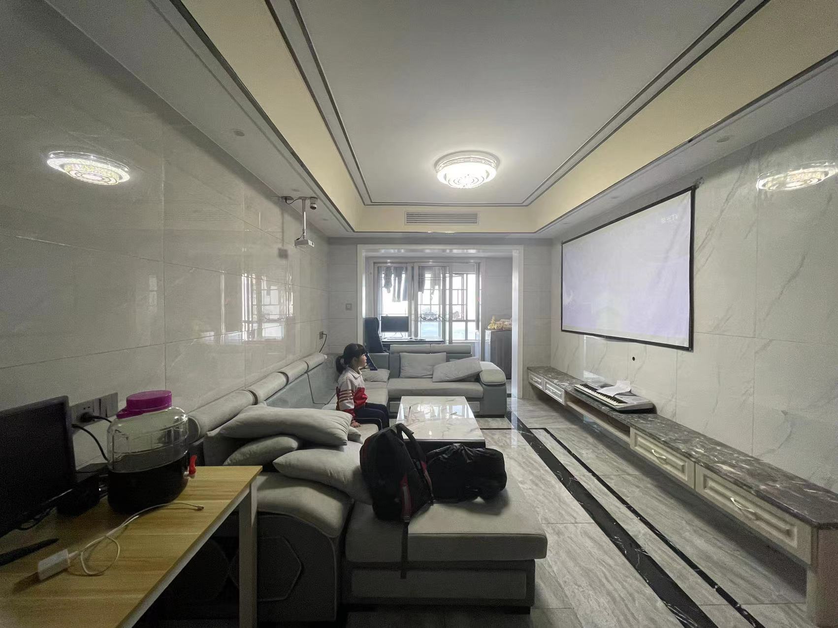 城市公园 3室2厅2卫 73.8万 城市公园 3室2厅2卫 73.8万客厅