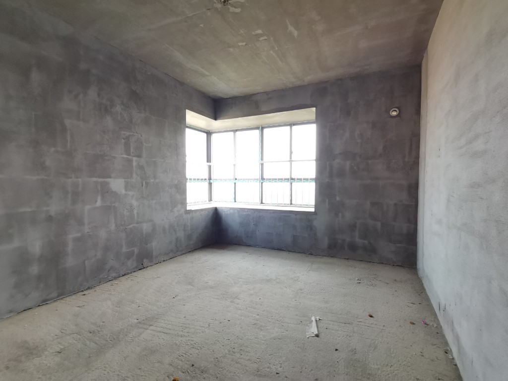 时代新城(翰林府) 3室2厅2卫 45.0万 时代新城(翰林府) 3室2厅2卫 45.0万客厅