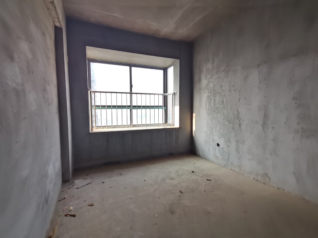 时代新城(翰林府) 3室2厅2卫 45.0万 时代新城(翰林府) 3室2厅2卫 45.0万客厅