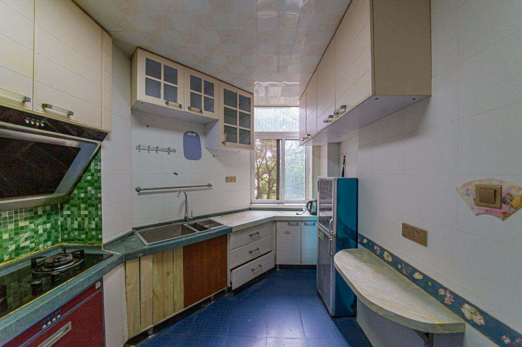 湘中海星之都  3室2厅1卫    148.0万厨房