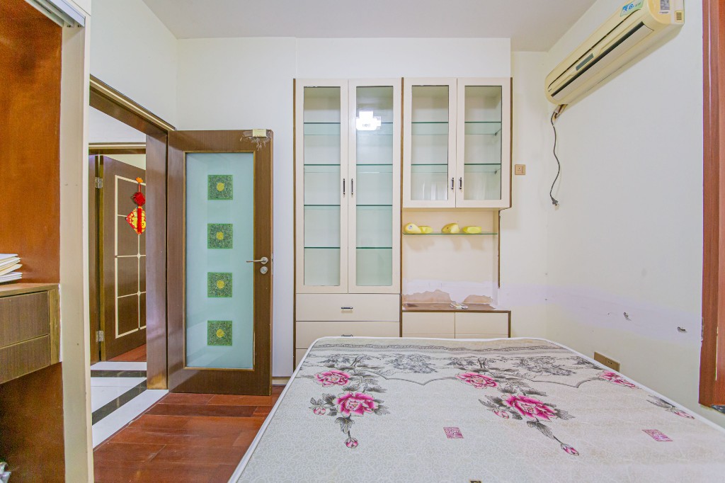 湘中海星之都  3室2厅1卫    148.0万卧室