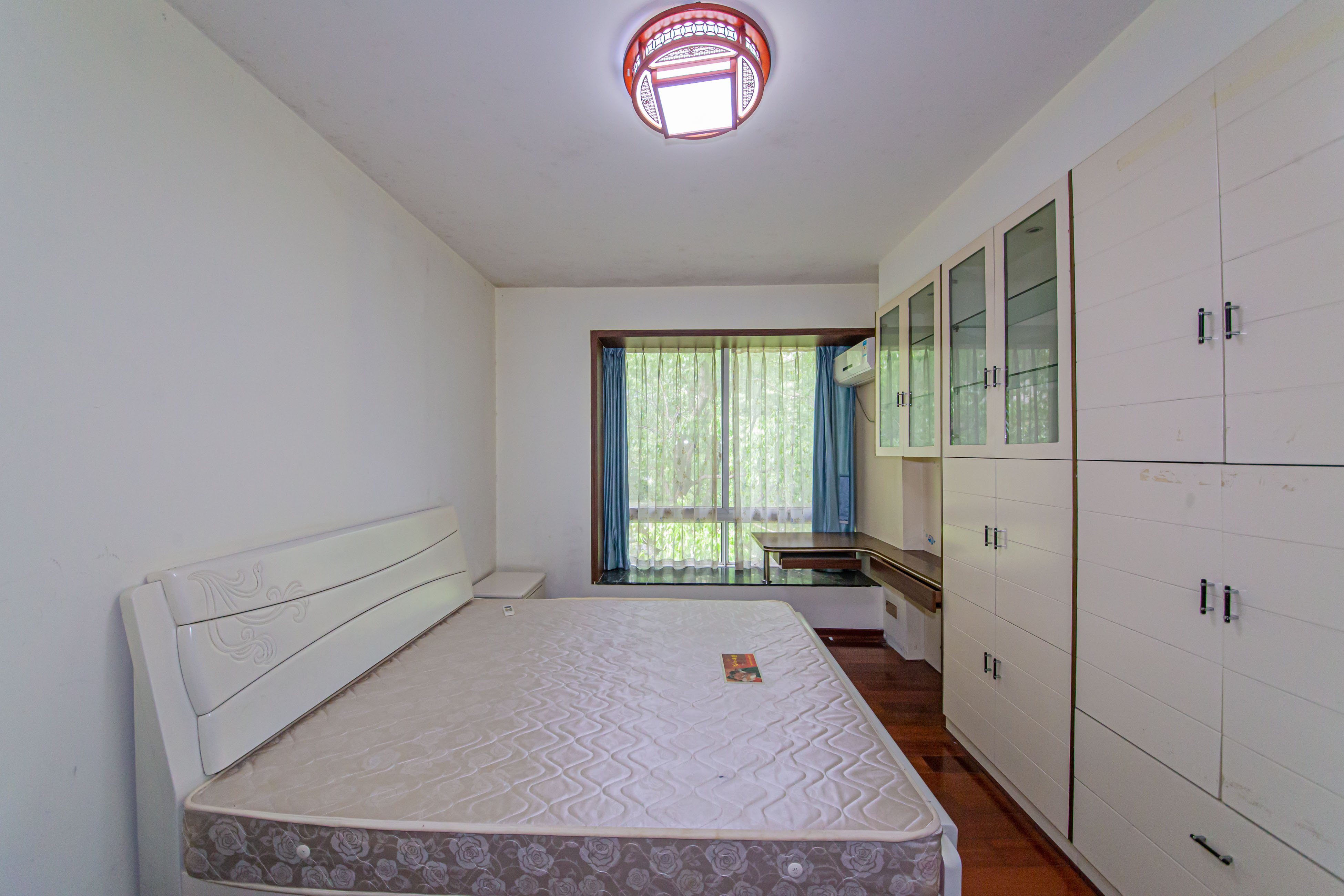 湘中海星之都  3室2厅1卫    148.0万卧室