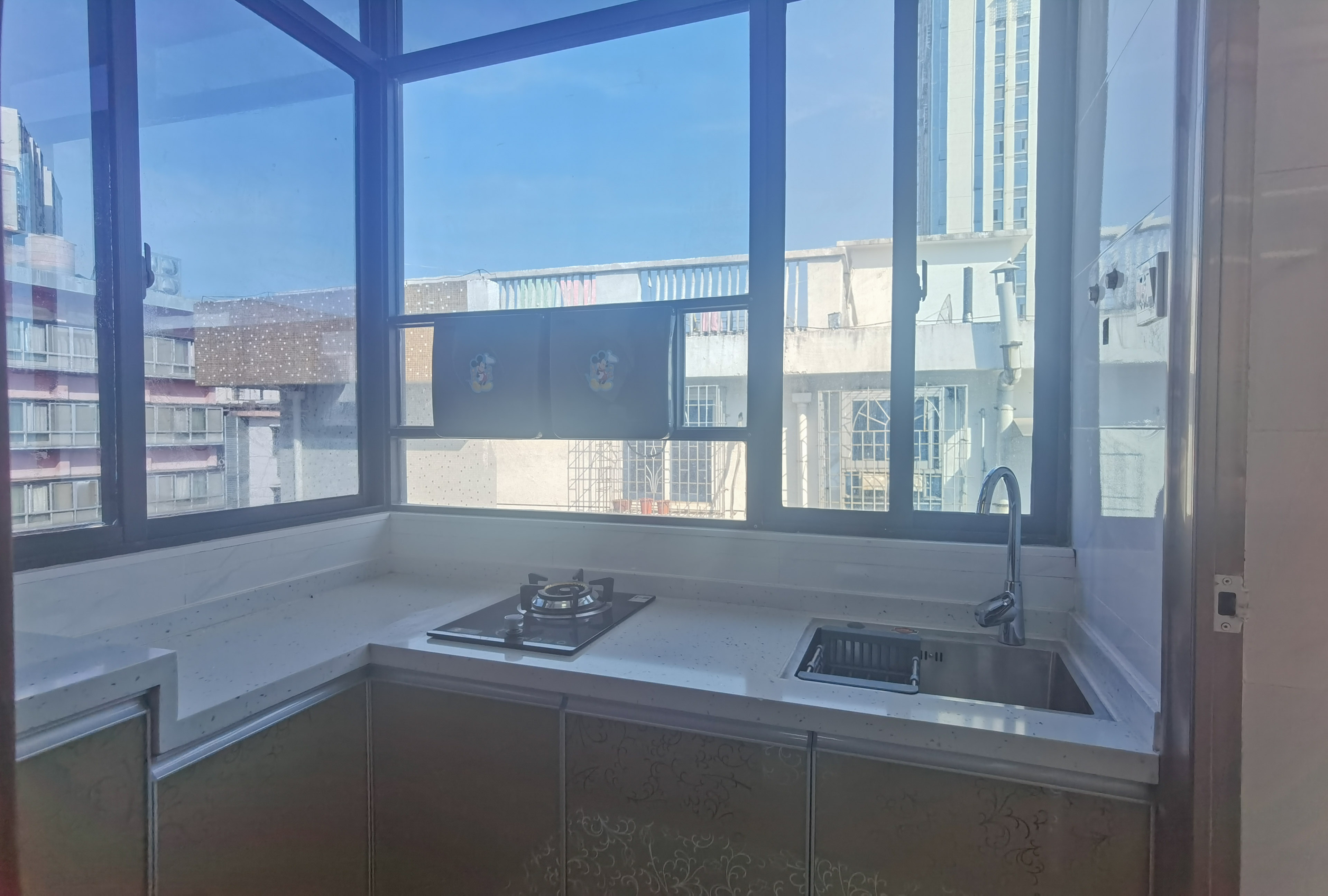 桥头社区 2室1厅1卫 28.8万 桥头社区 2室1厅1卫 28.8万客厅