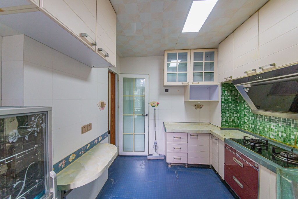 湘中海星之都  3室2厅1卫    148.0万厨房