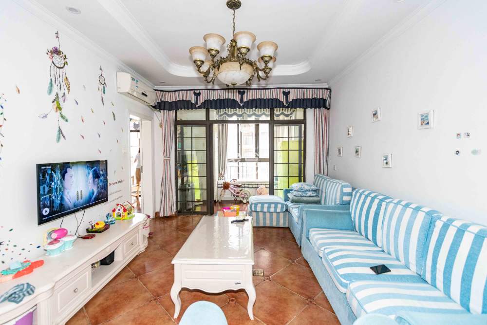 宏聚地中海  2室2厅1卫    90.0万