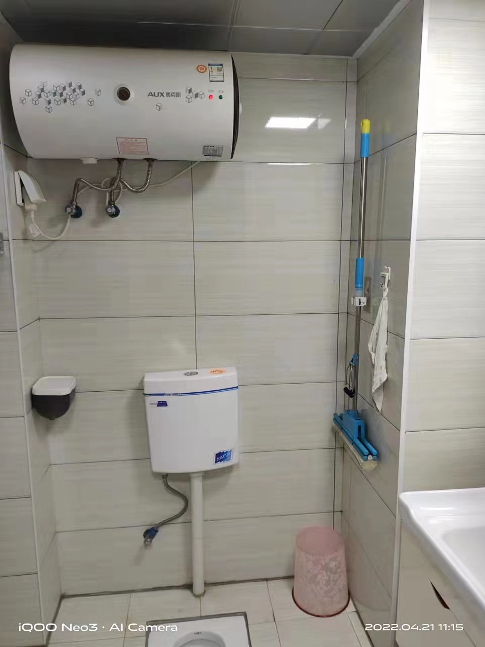 新桂公馆  1室1厅1卫    23.0万 新桂公馆  1室1厅1卫    23.0万客厅