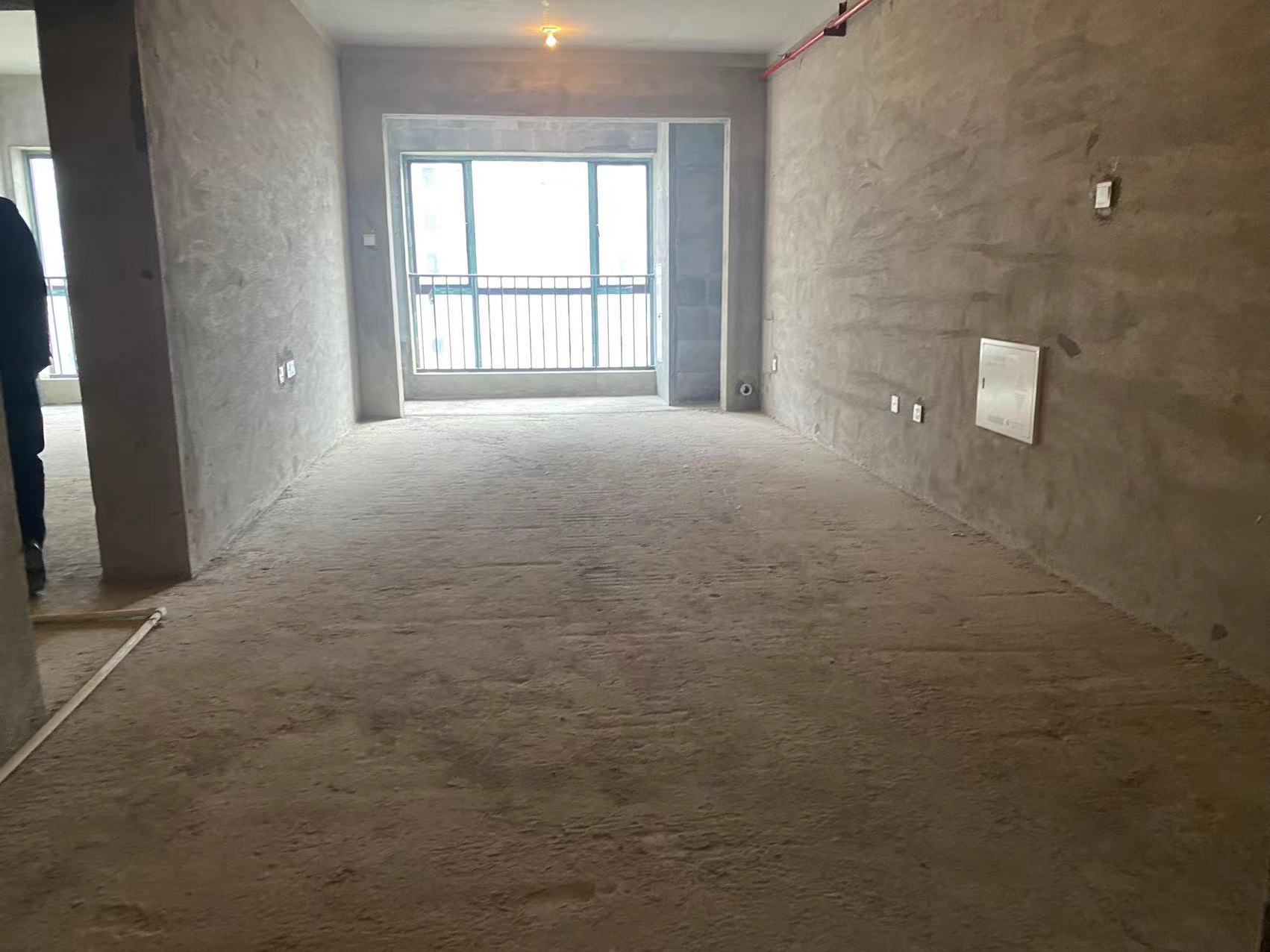 山水洲城华晨第一城 3室2厅1卫 48.0万 山水洲城华晨第一城 3室2厅1卫 48.0万客厅