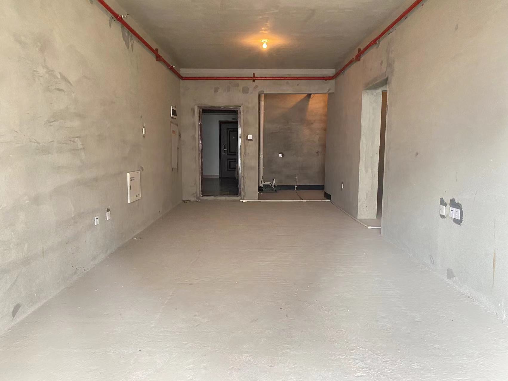 山水洲城华晨第一城 3室2厅1卫 48.0万 山水洲城华晨第一城 3室2厅1卫 48.0万客厅