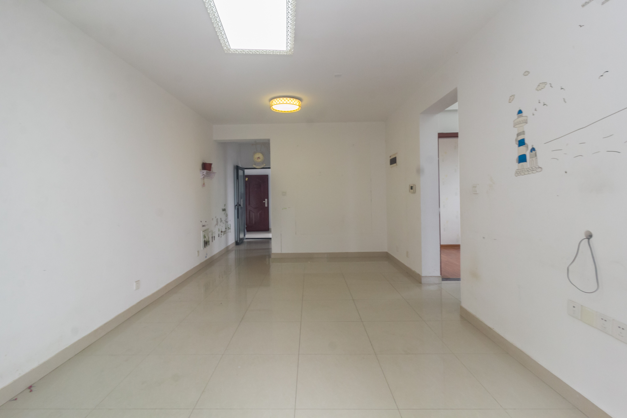 中欣楚天雅郡 2室2厅1卫 56.8万 中欣楚天雅郡 2室2厅1卫 56.8万客厅