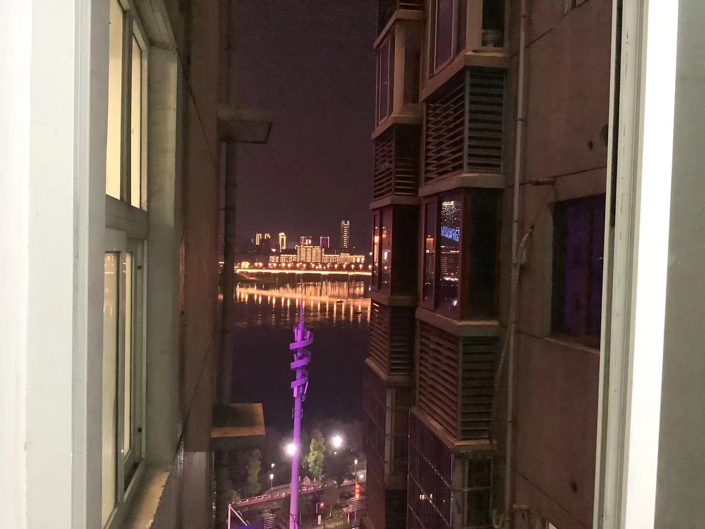 九天国际 2室2厅1卫 36.0万 九天国际 2室2厅1卫 36.0万客厅