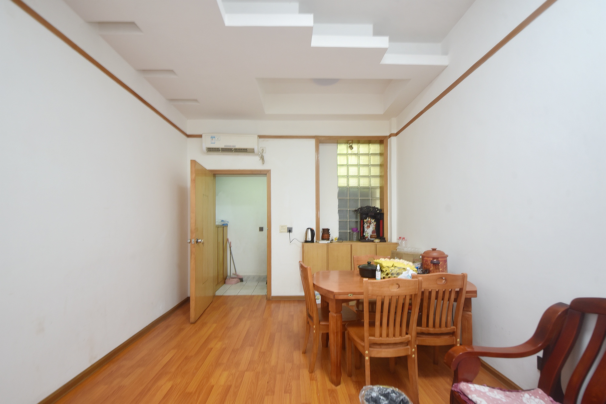 化工设计院  2室2厅1卫   95.00万客厅