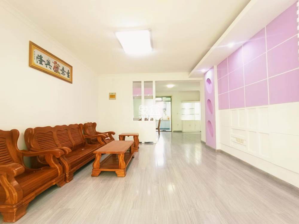 枫林绿洲  3室2厅2卫    63.0万