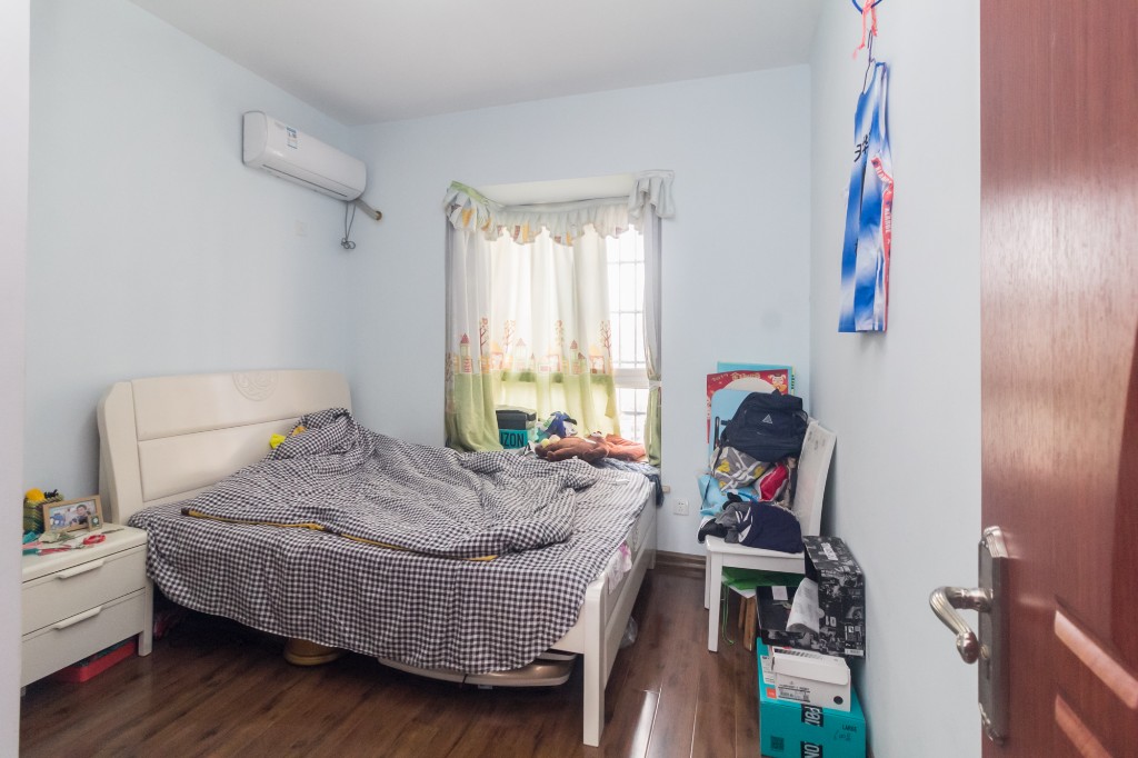 楚天世纪城西苑 3室2厅2卫 85.0万 楚天世纪城西苑 3室2厅2卫 85.0万卧室