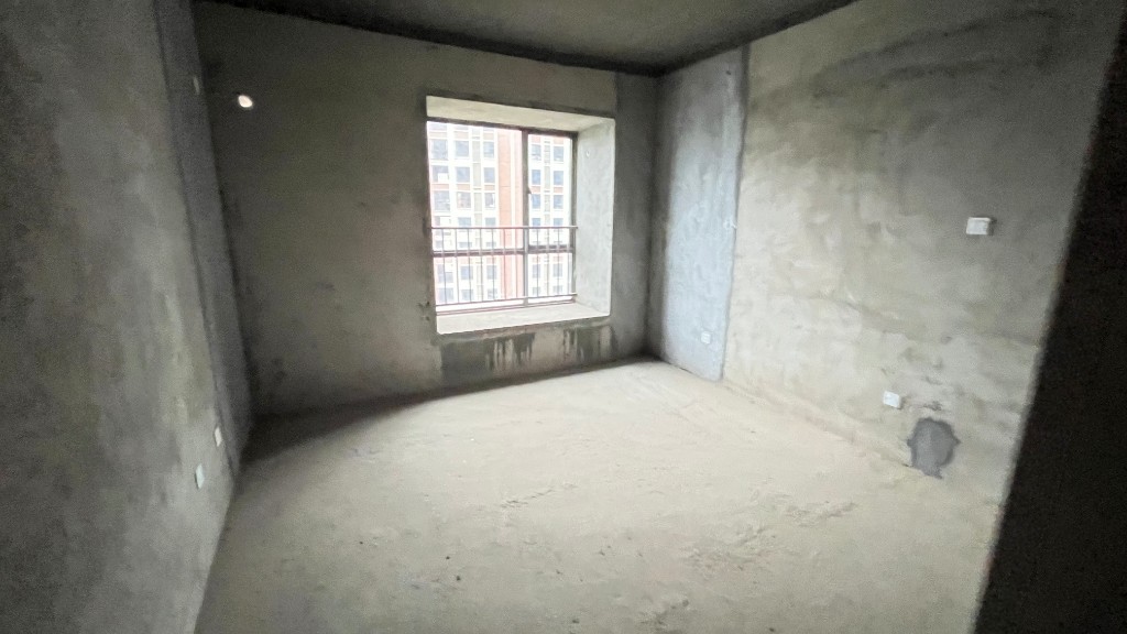 磐龙生态社区 3室2厅2卫 65.0万 磐龙生态社区 3室2厅2卫 65.0万客厅