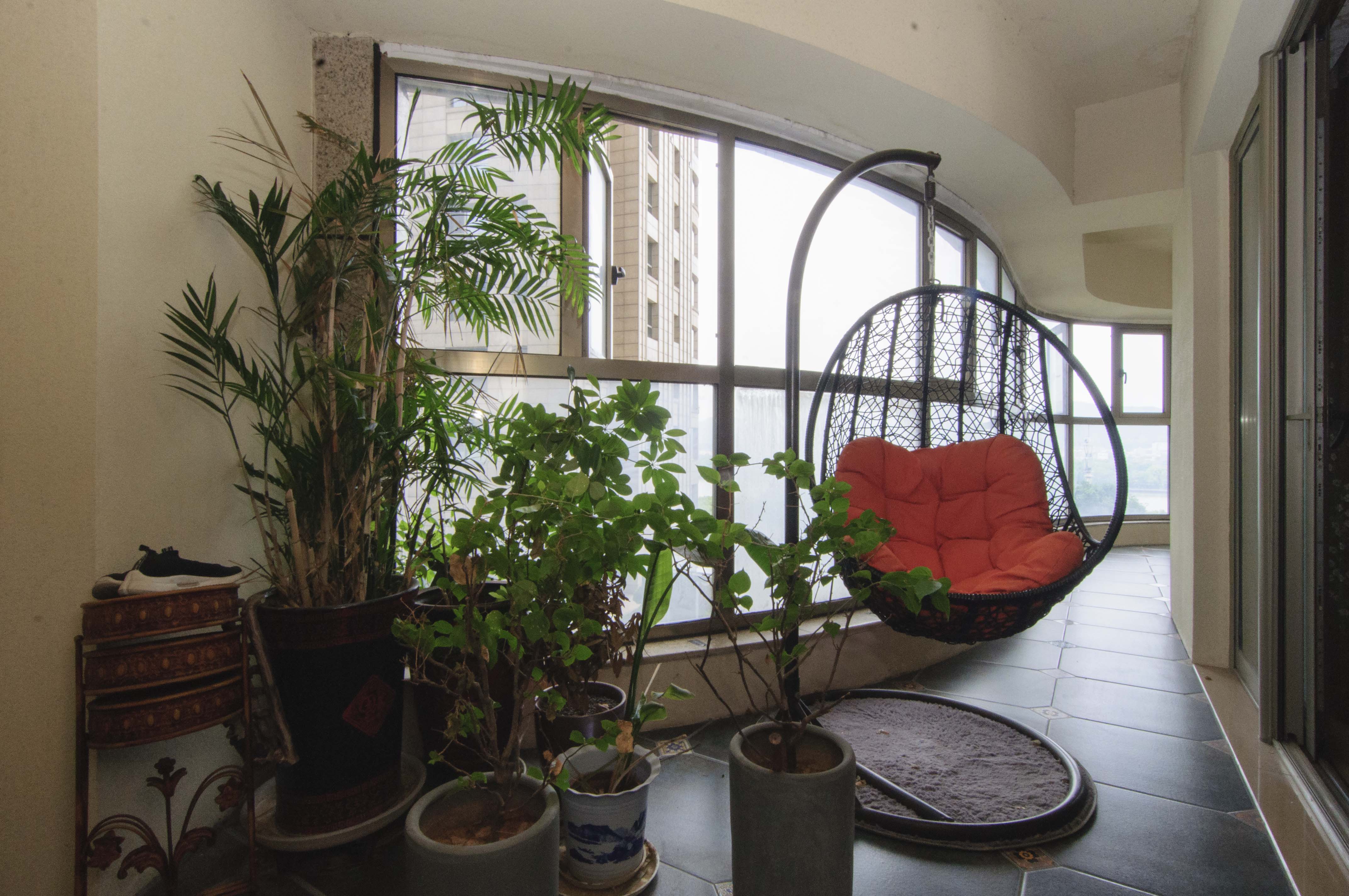 华远华中心  4室2厅4卫    600.0万厨房