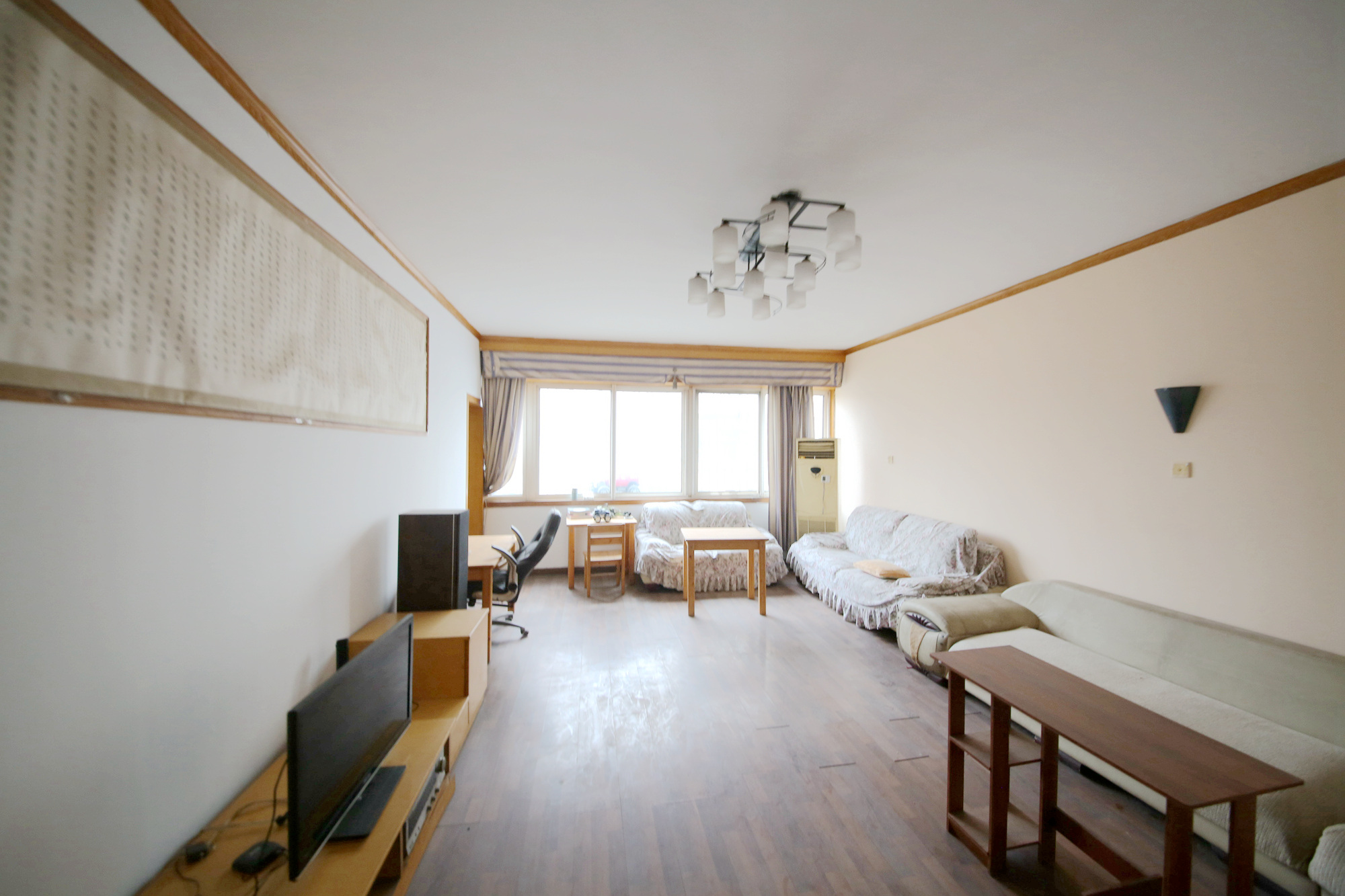 众立小区  3室2厅1卫   76.00万