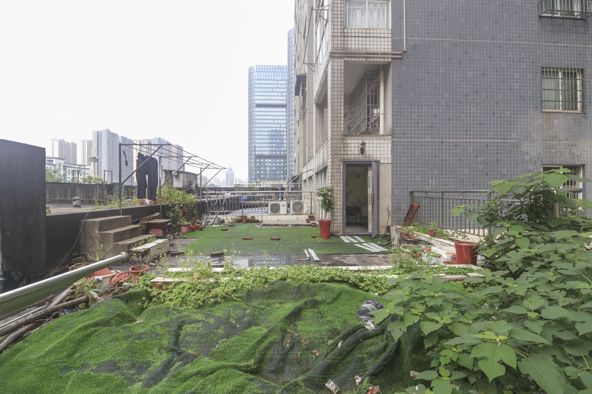 星蓝湾  4室2厅2卫   168.00万其他