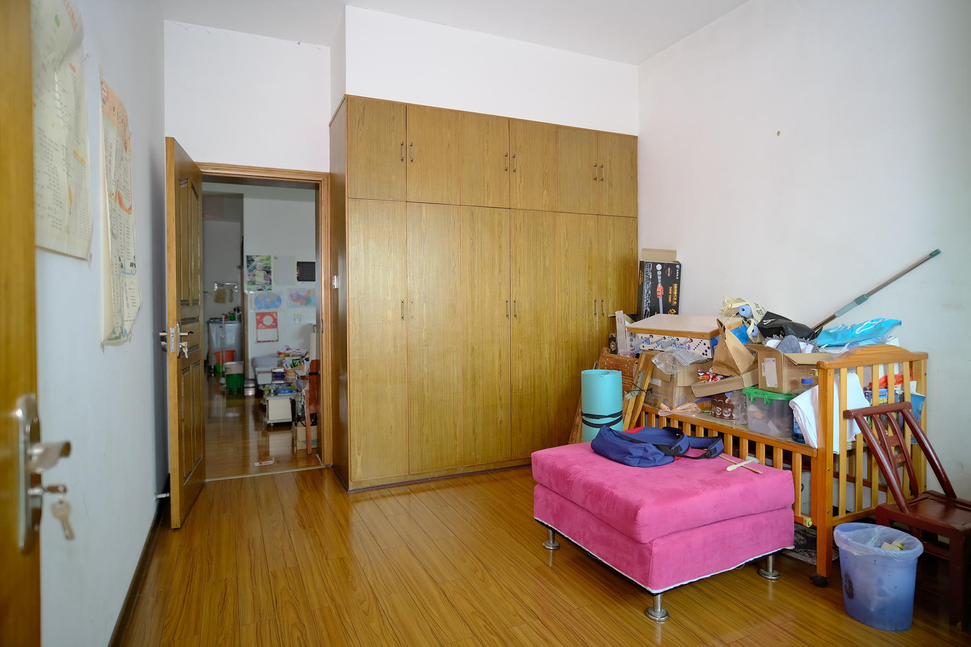 中南汽车世界  3室2厅2卫    50.8万 中南汽车世界  3室2厅2卫    50.8万卧室