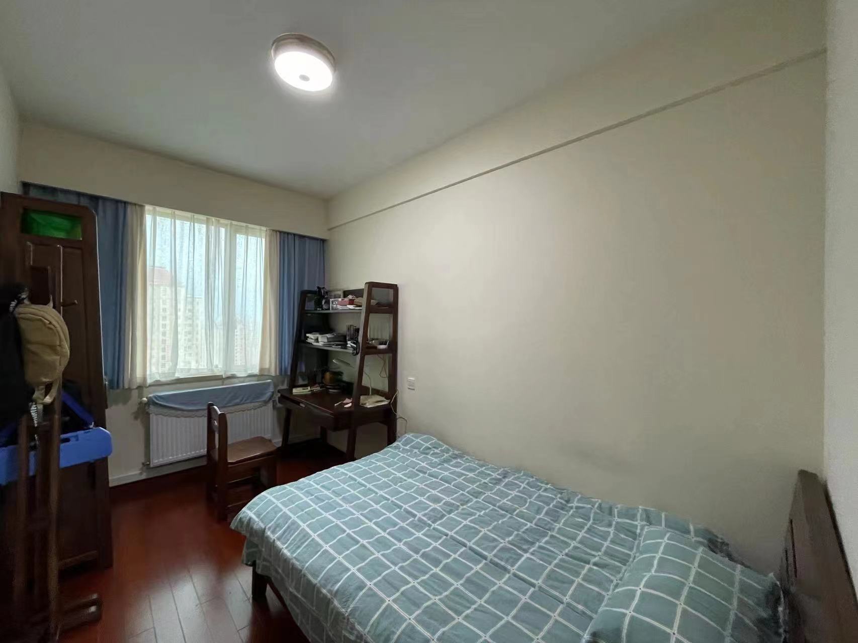 晋合湘水湾一期 3室2厅2卫 110.0万 晋合湘水湾一期 3室2厅2卫 110.0万客厅