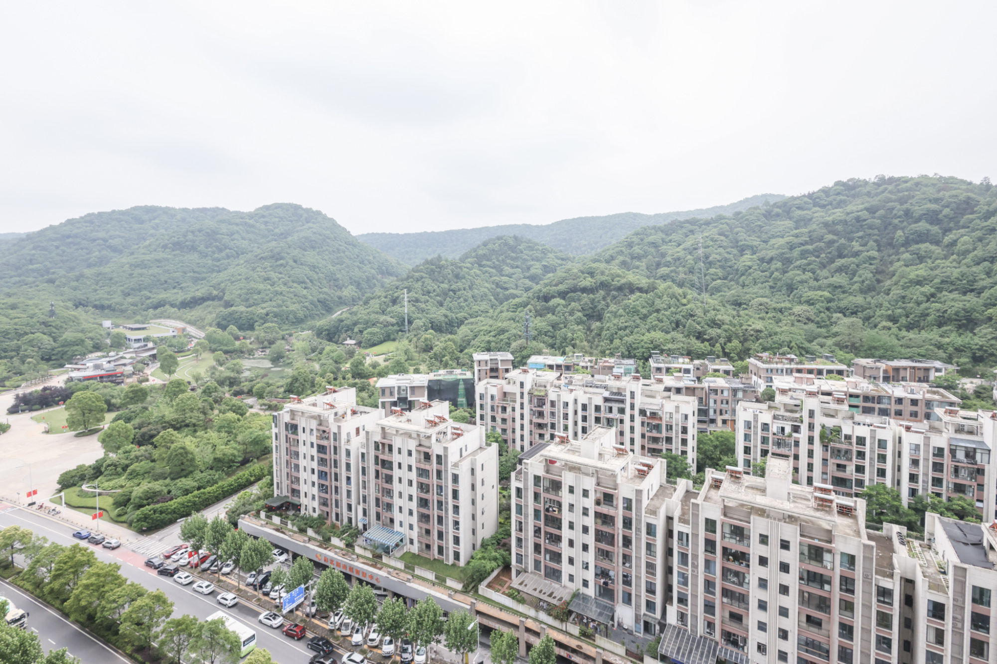 佳兆业云顶梅溪湖（佳兆业梅溪荟）  3室2厅2卫   160.00万其他