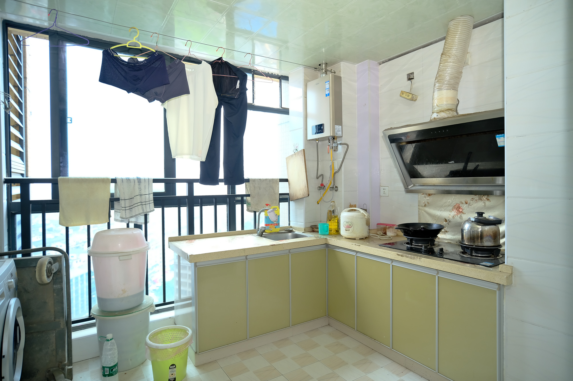 山水湾  1室1厅1卫   38.00万厨房