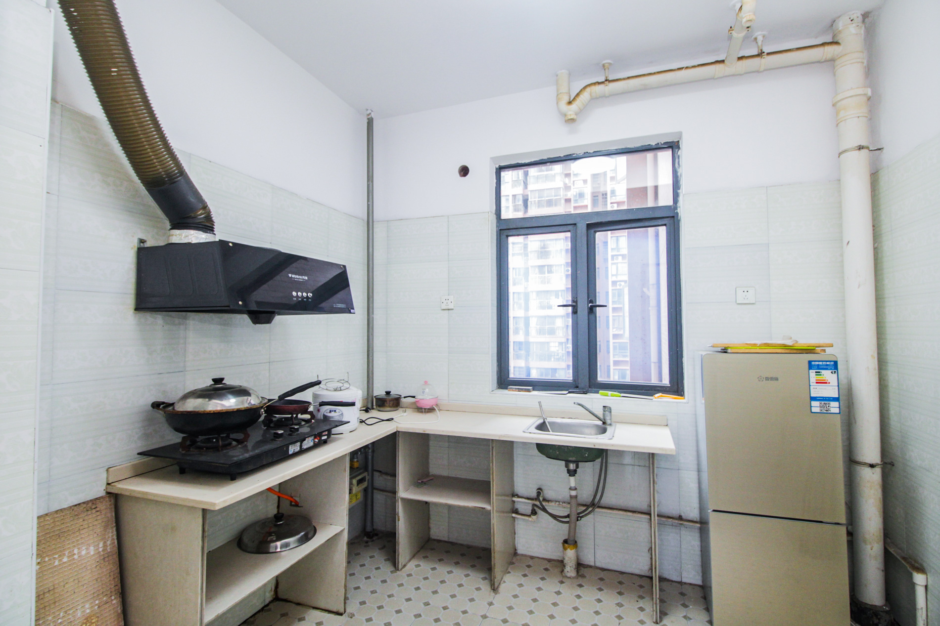 金领家族 3室2厅1卫 95.0万 金领家族 3室2厅1卫 95.0万厨房