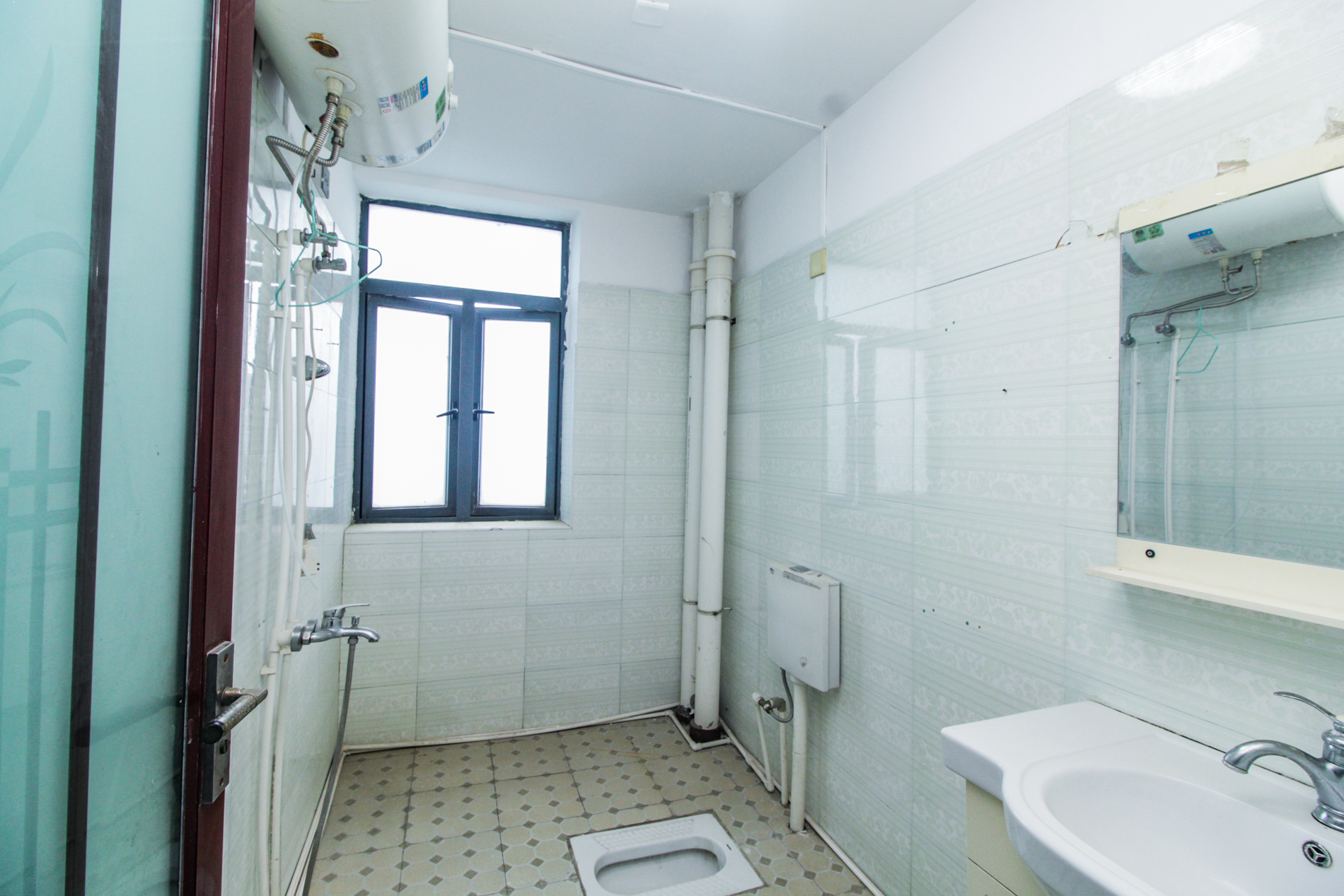 金领家族 3室2厅1卫 95.0万 金领家族 3室2厅1卫 95.0万卫生间