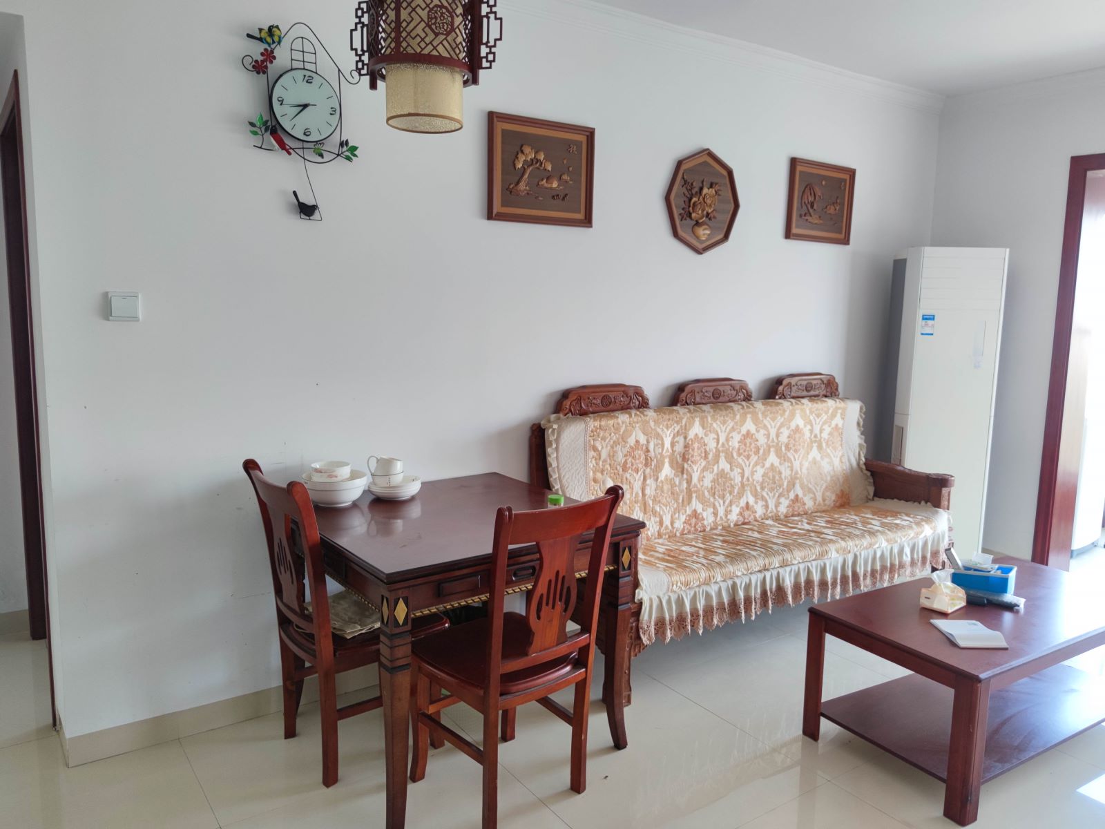 佳兆业金域天下三期 2室2厅1卫 65.0万 佳兆业金域天下三期 2室2厅1卫 65.0万客厅