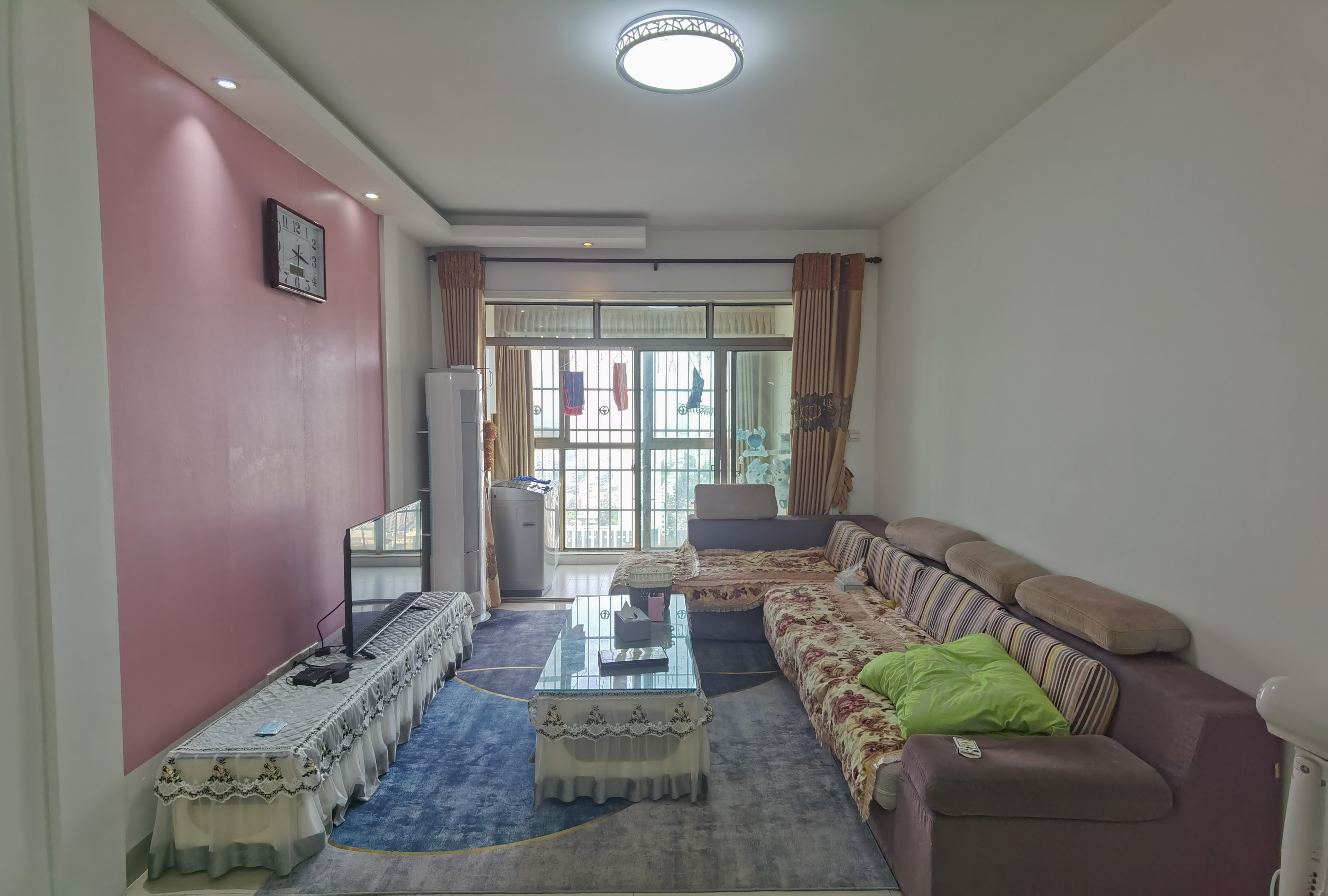 紫金名门  2室2厅1卫    52.8万 紫金名门  2室2厅1卫    52.8万客厅