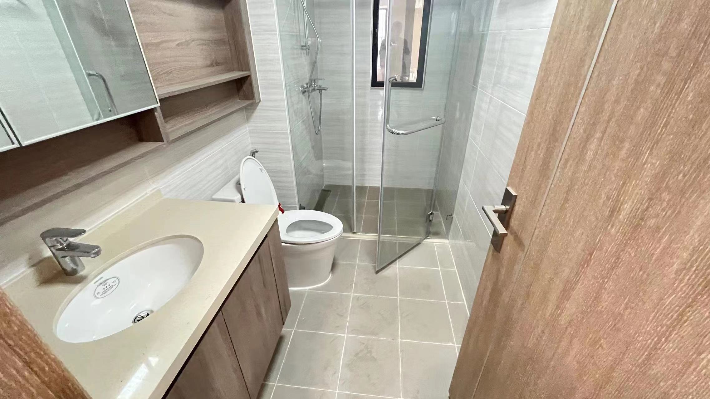 东部美的城 3室2厅2卫 78.8万 东部美的城 3室2厅2卫 78.8万客厅