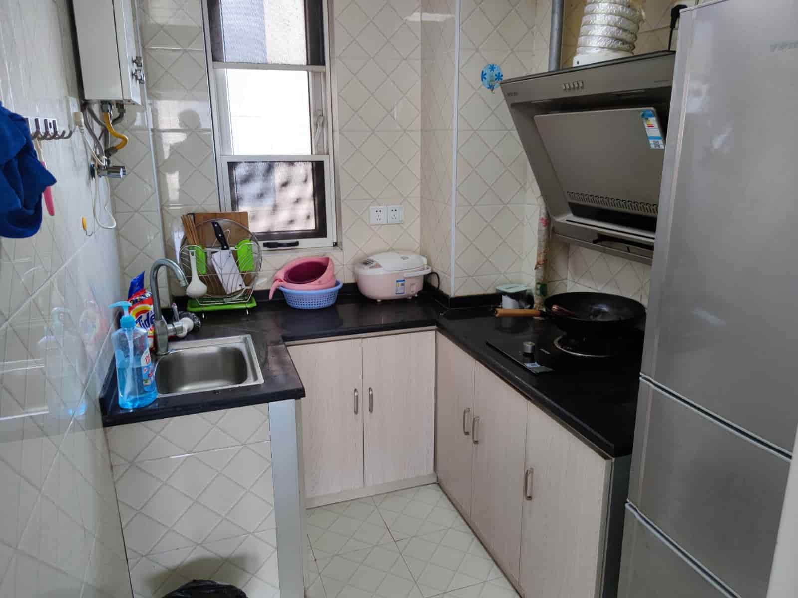 佳兆业金域天下三期 2室2厅1卫 65.0万 佳兆业金域天下三期 2室2厅1卫 65.0万客厅