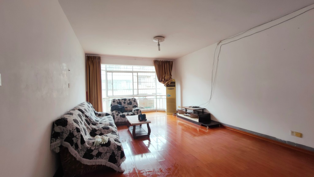 株洲富景园 3室2厅1卫 86.0万 株洲富景园 3室2厅1卫 86.0万客厅