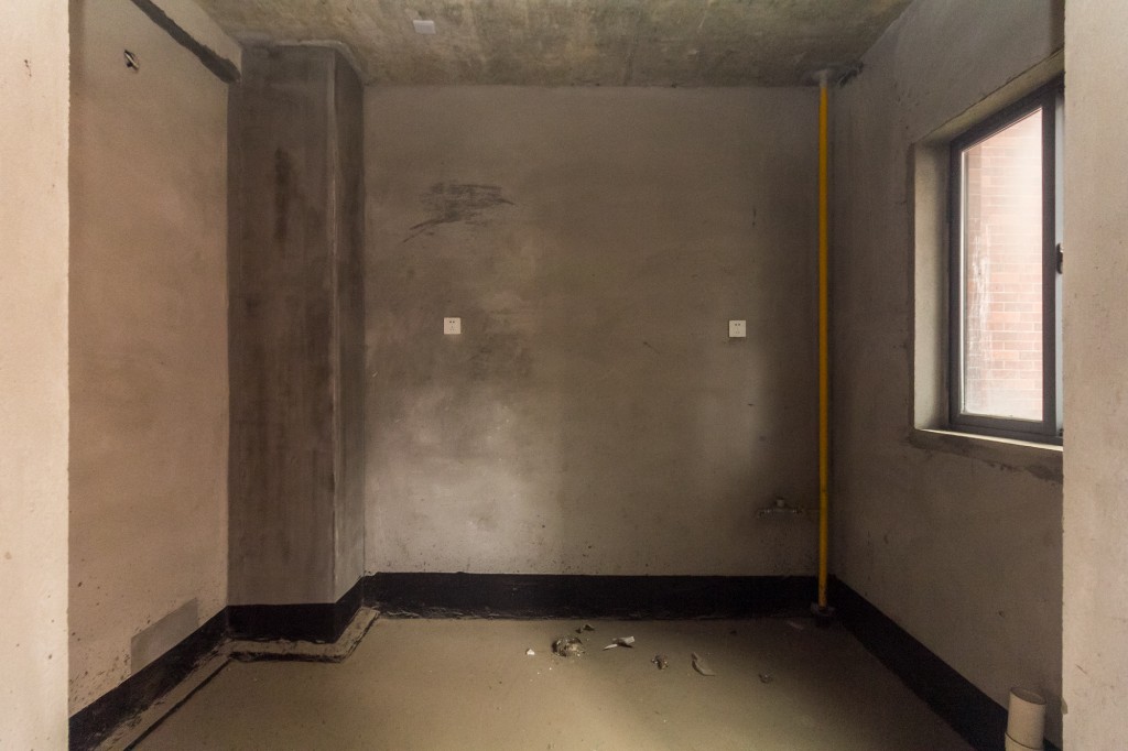 辉宏橄榄城  4室2厅2卫    96.8万其他