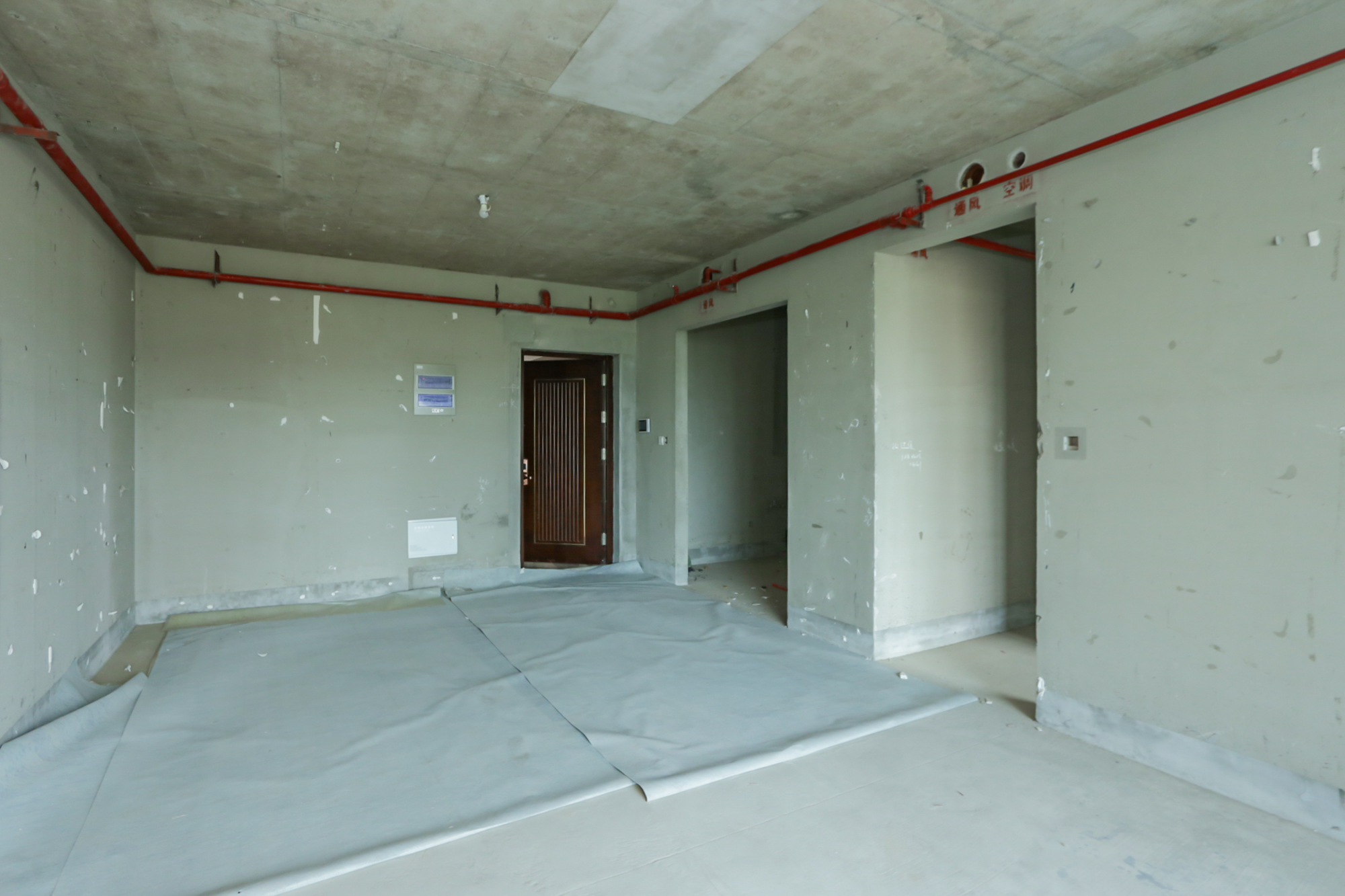 远洋外滩壹号  4室2厅2卫    270.0万其他