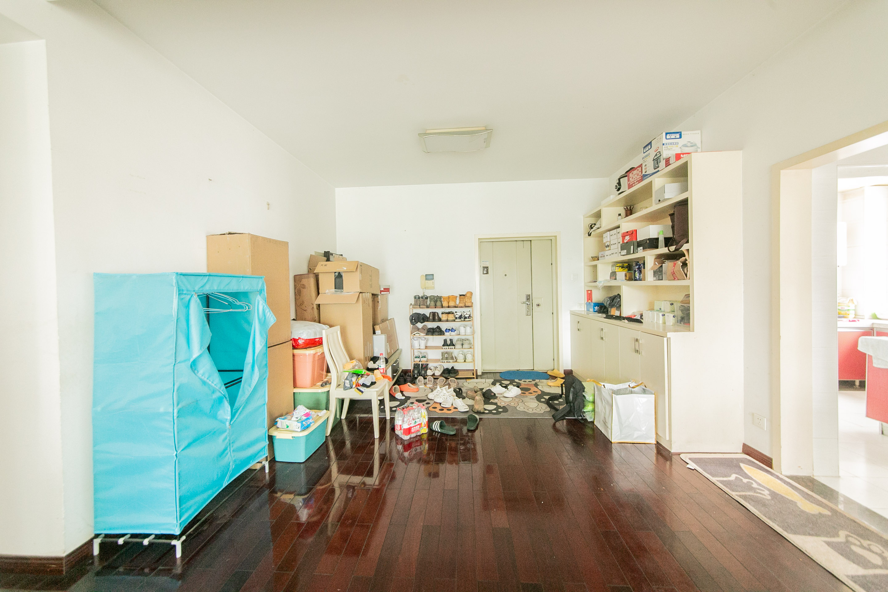 锦绣华天  3室2厅2卫    130.0万 锦绣华天  3室2厅2卫    130.0万客厅