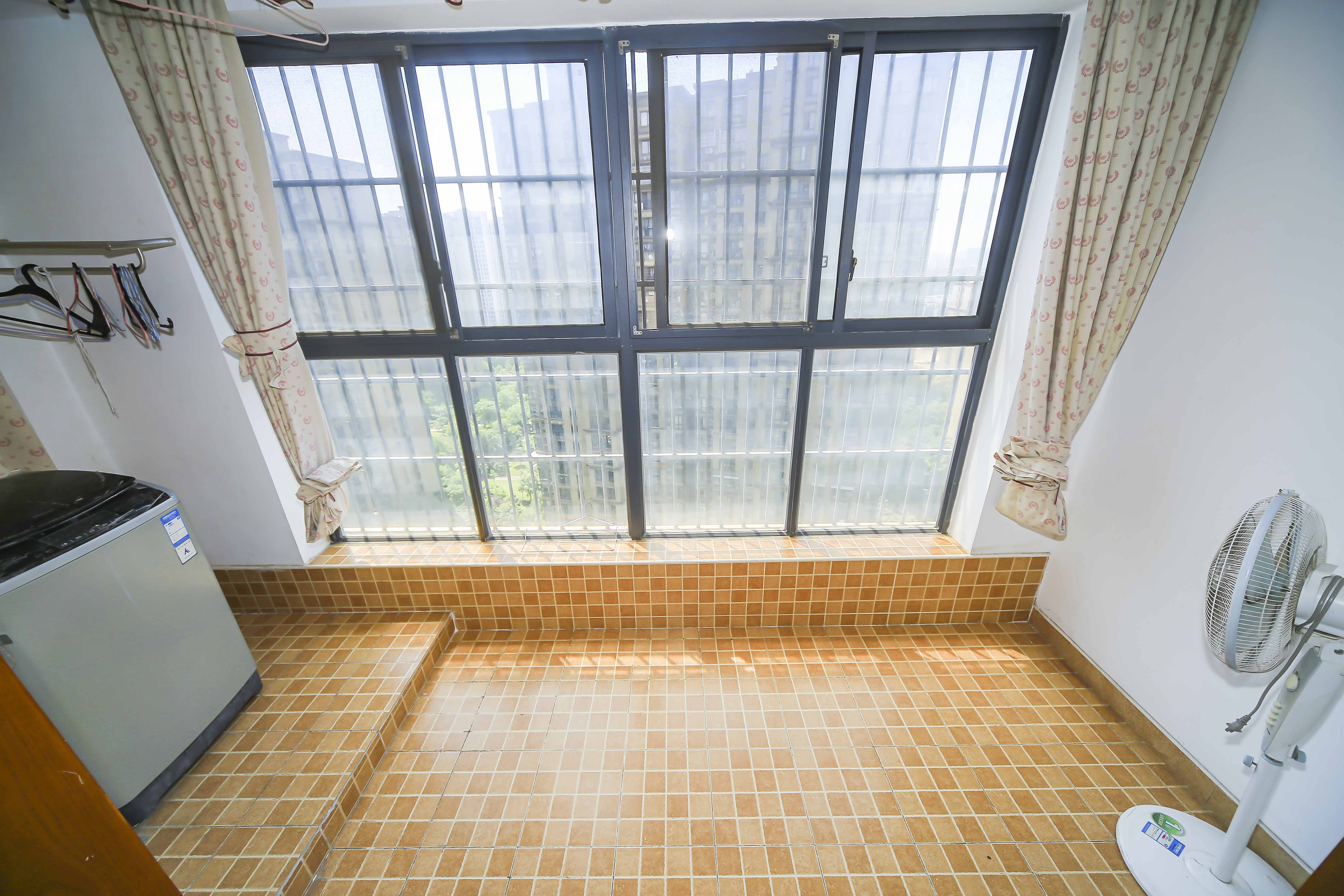 中建麓山和苑 3室2厅1厨1卫 91.90万卧室A